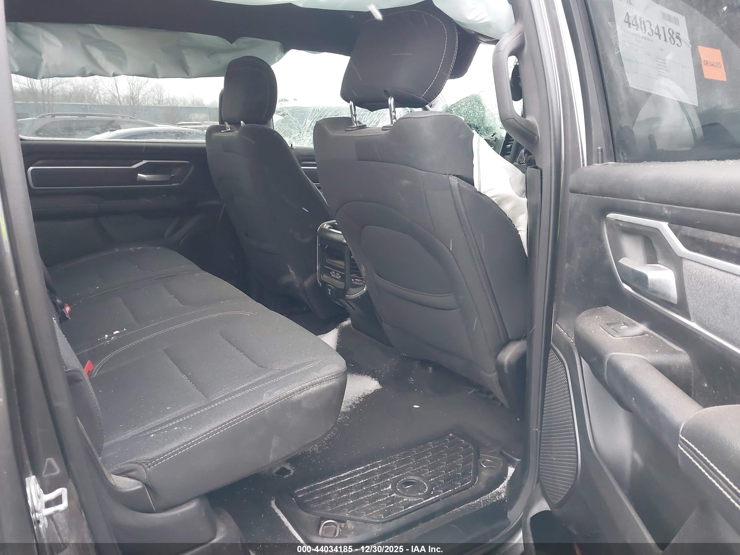 RAM 1500 image 8
