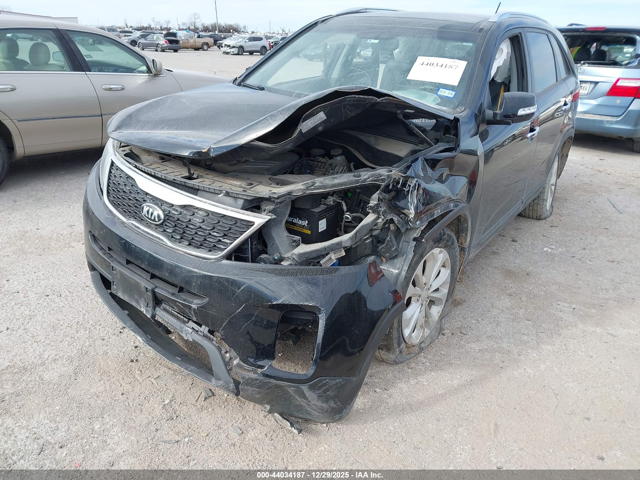 KIA SORENTO image 6