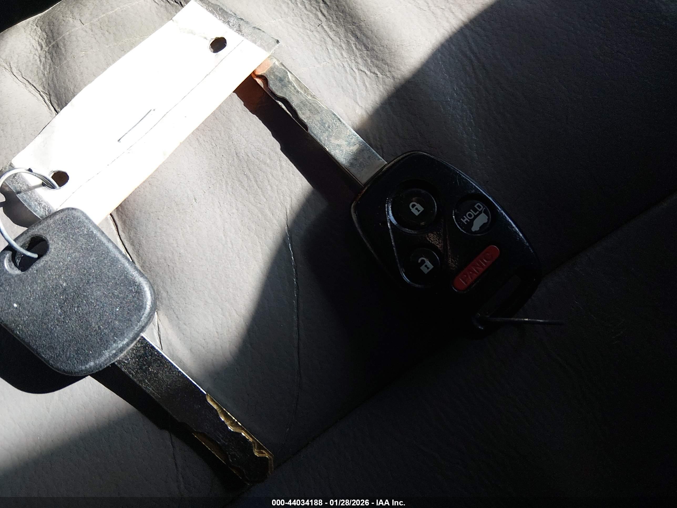 HONDA PILOT image 11