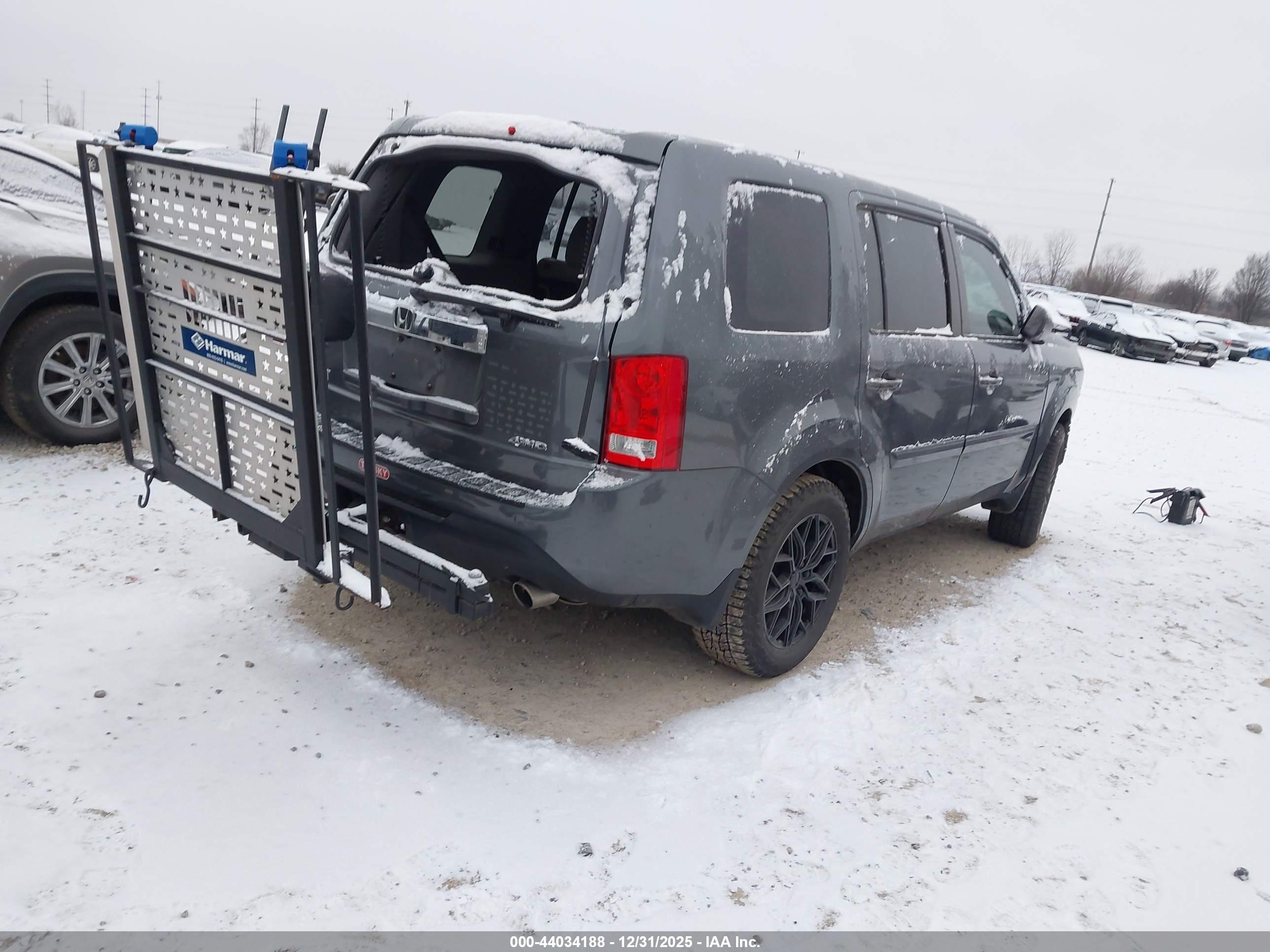 HONDA PILOT image 4