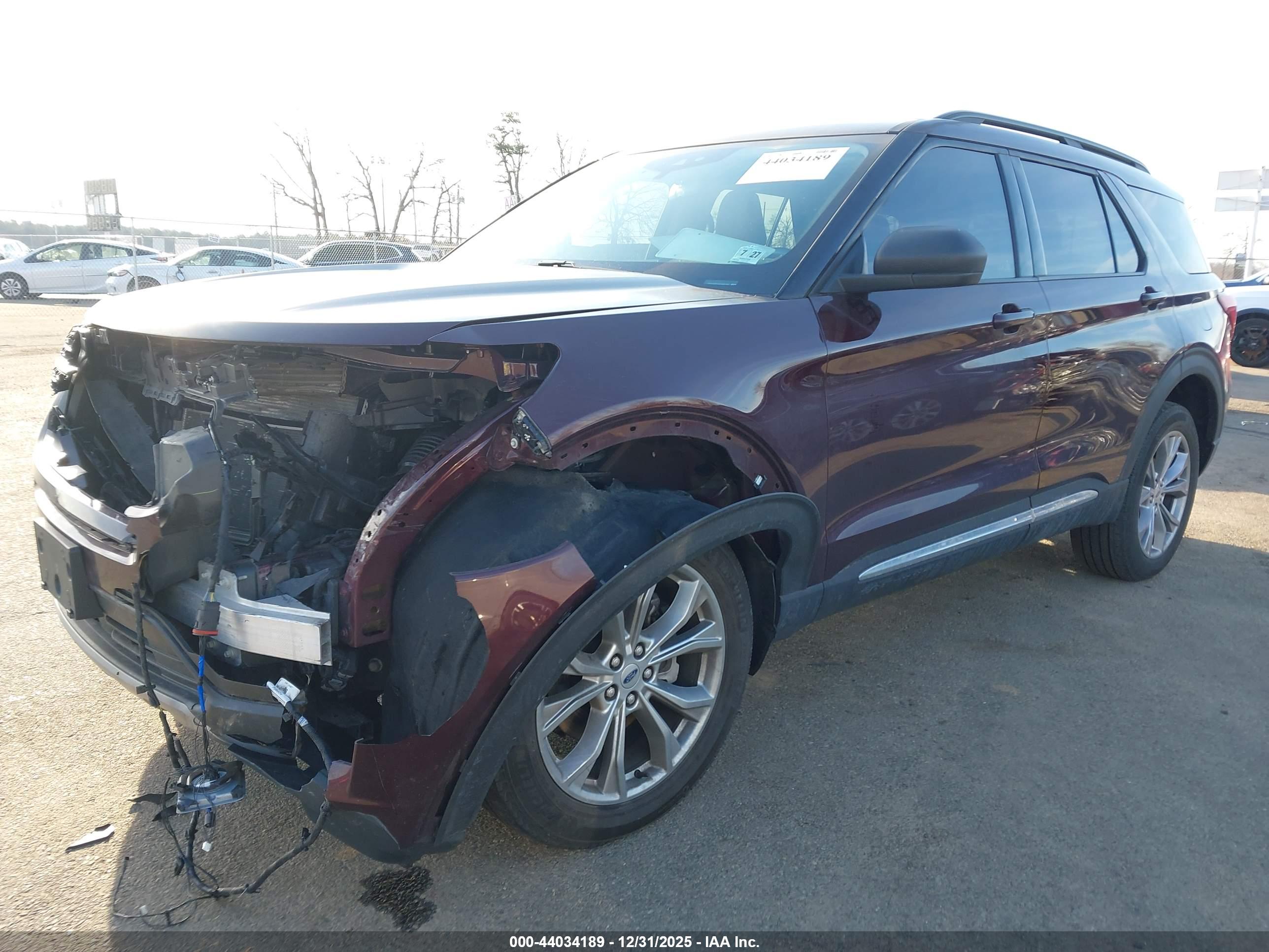FORD EXPLORER image 2