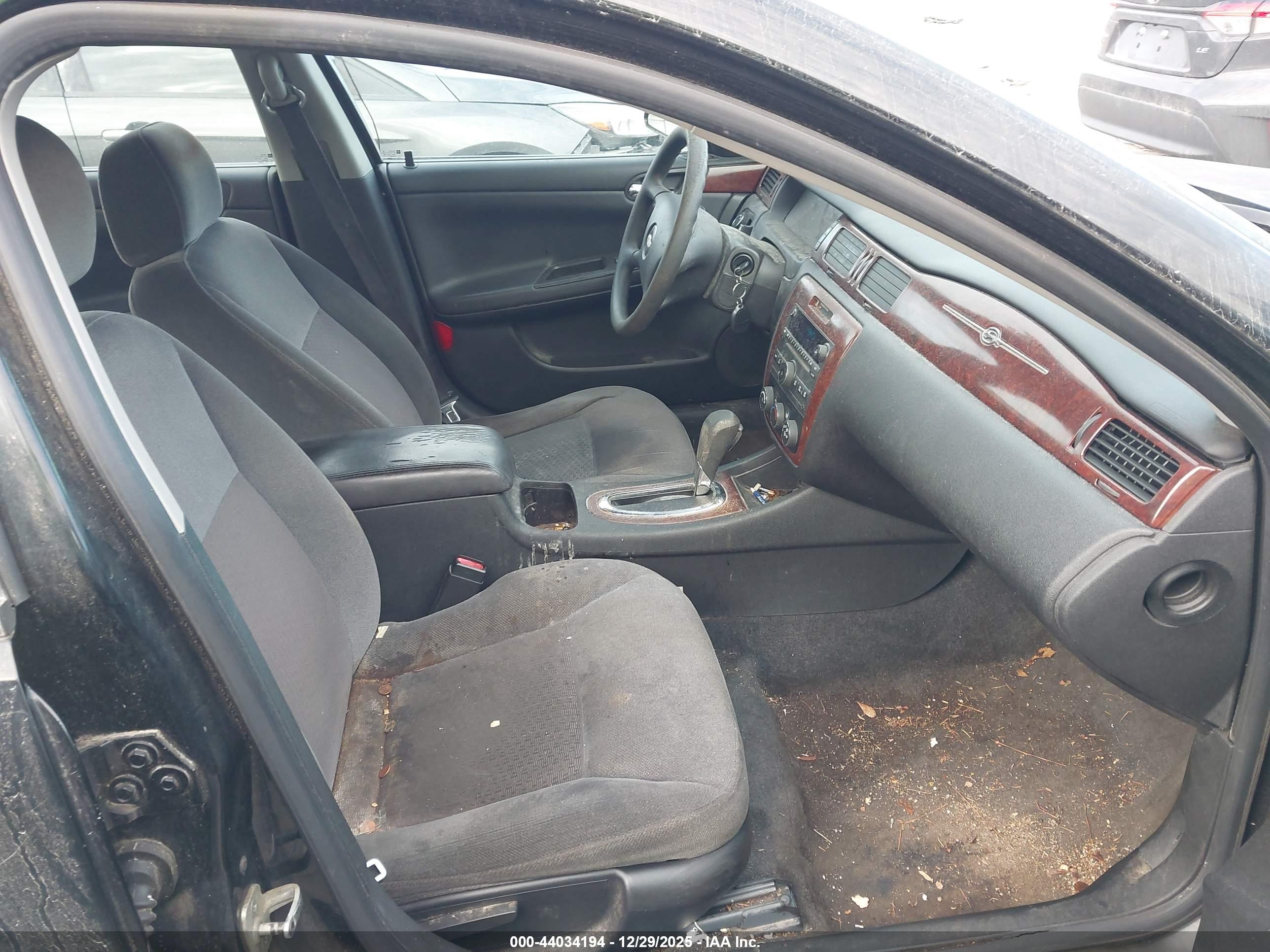 CHEVROLET IMPALA image 5