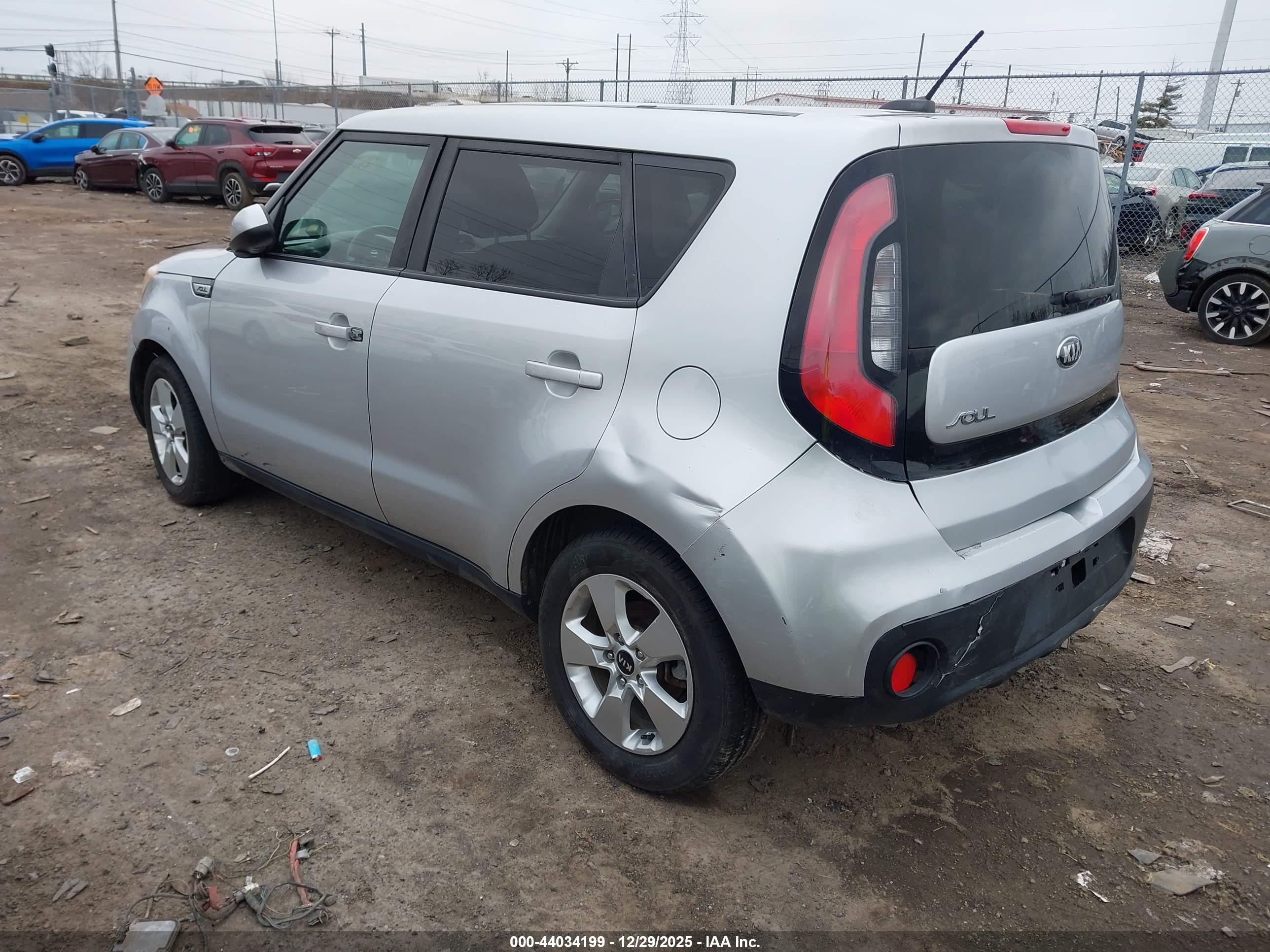 KIA SOUL image 3