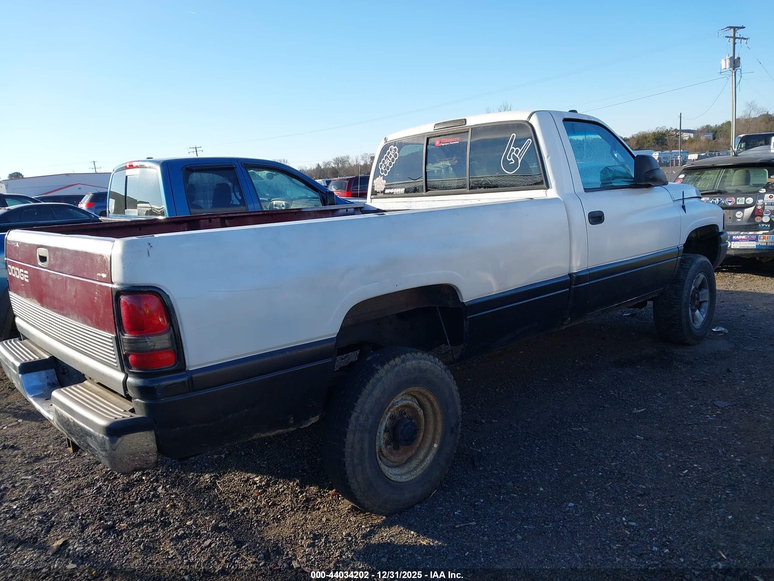 DODGE RAM image 4