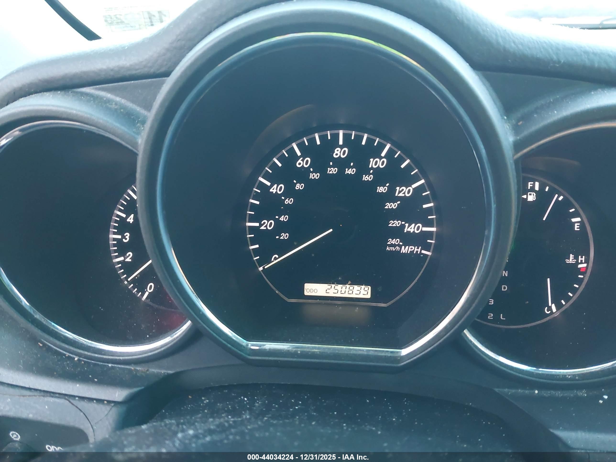 LEXUS RX image 7