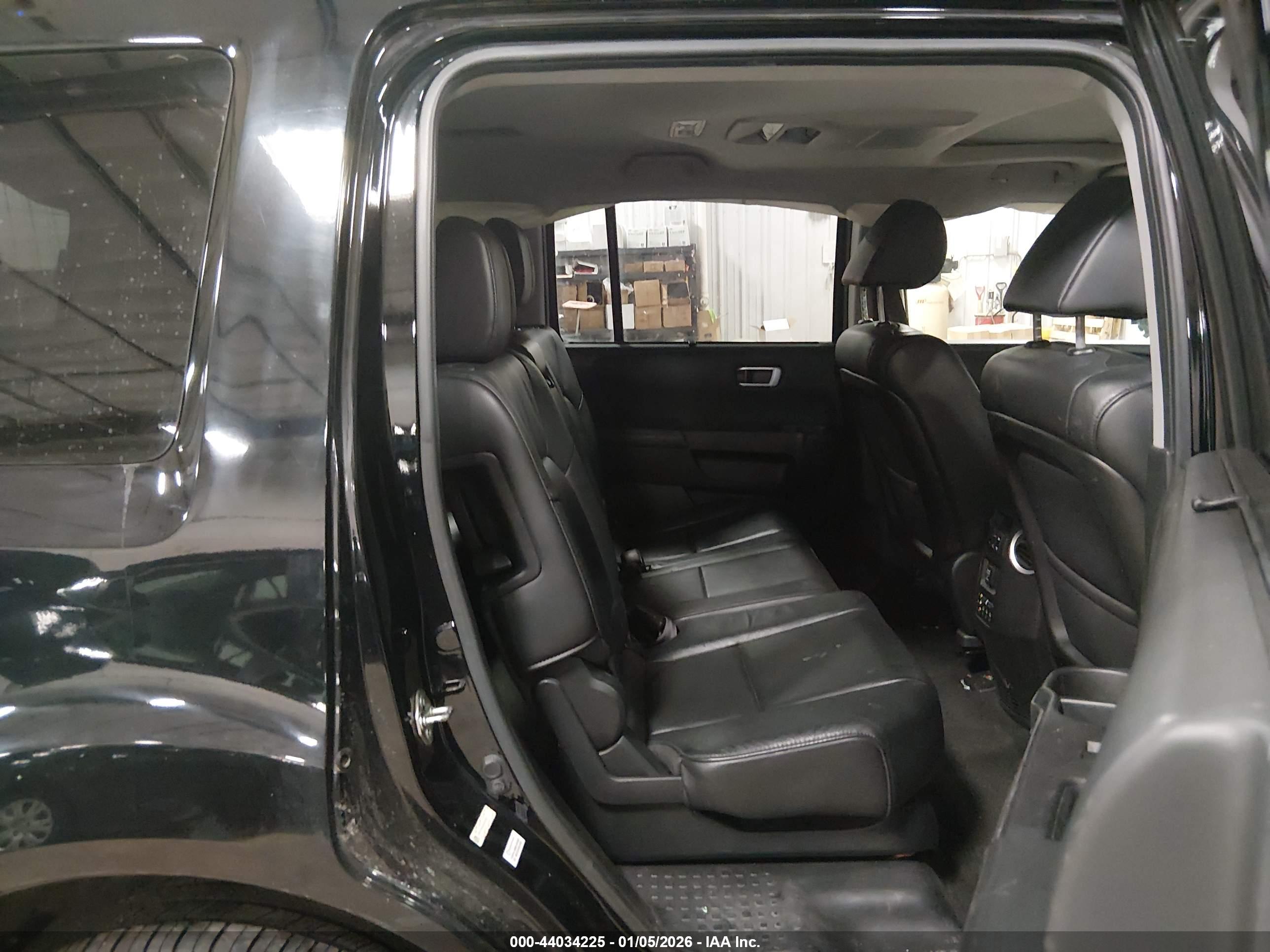 HONDA PILOT image 8
