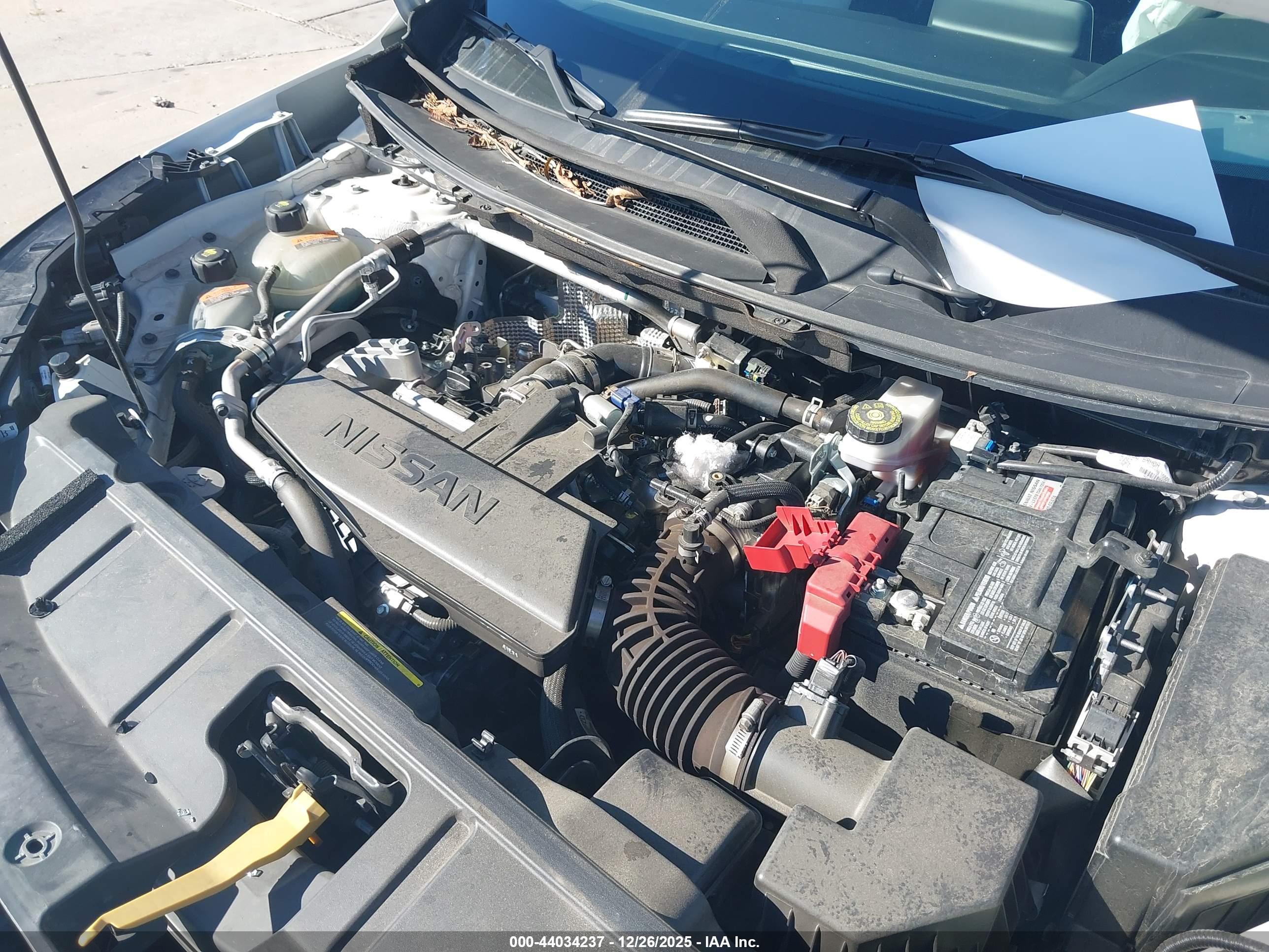 NISSAN ROGUE image 10