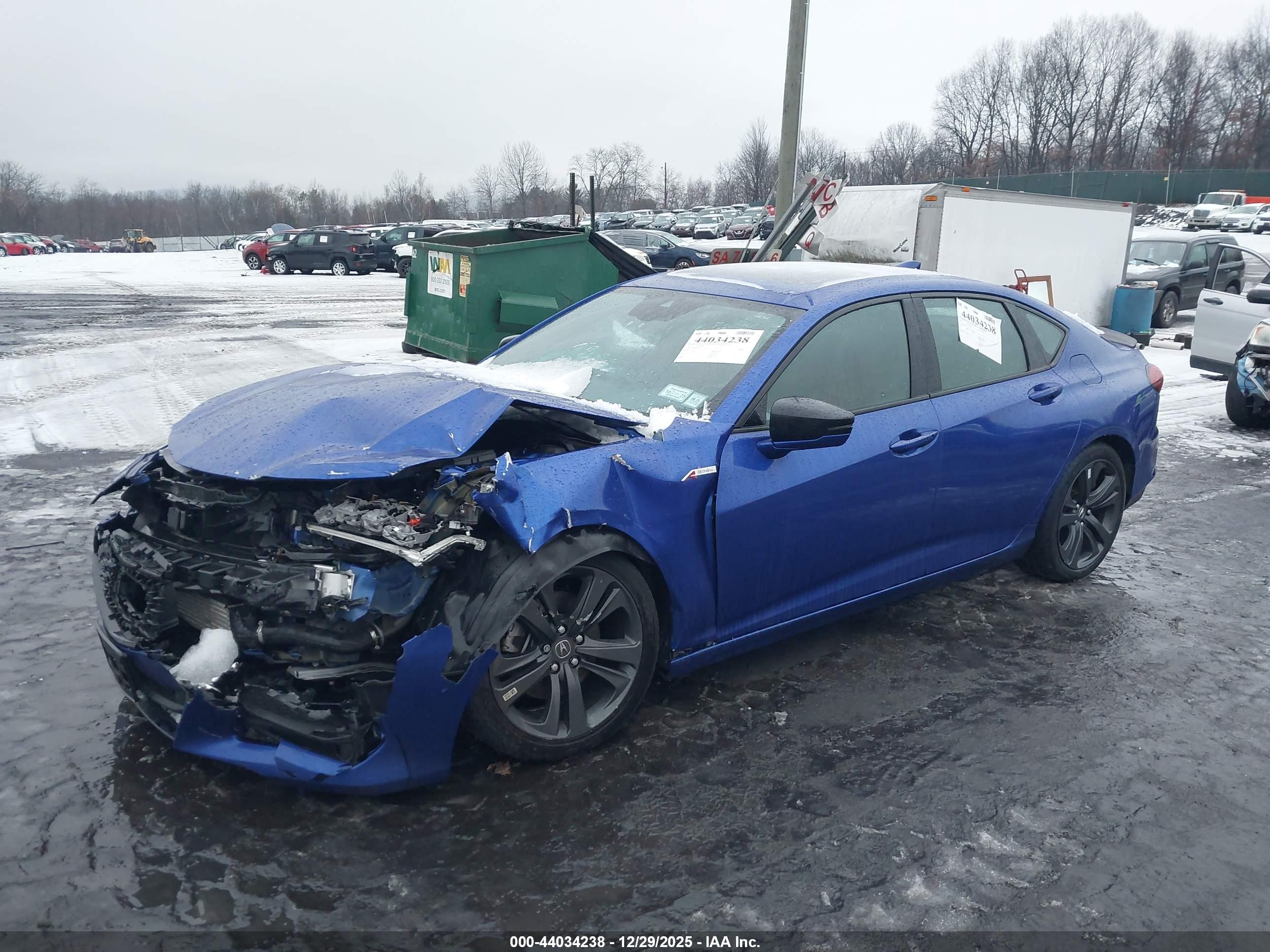 ACURA TLX image 2