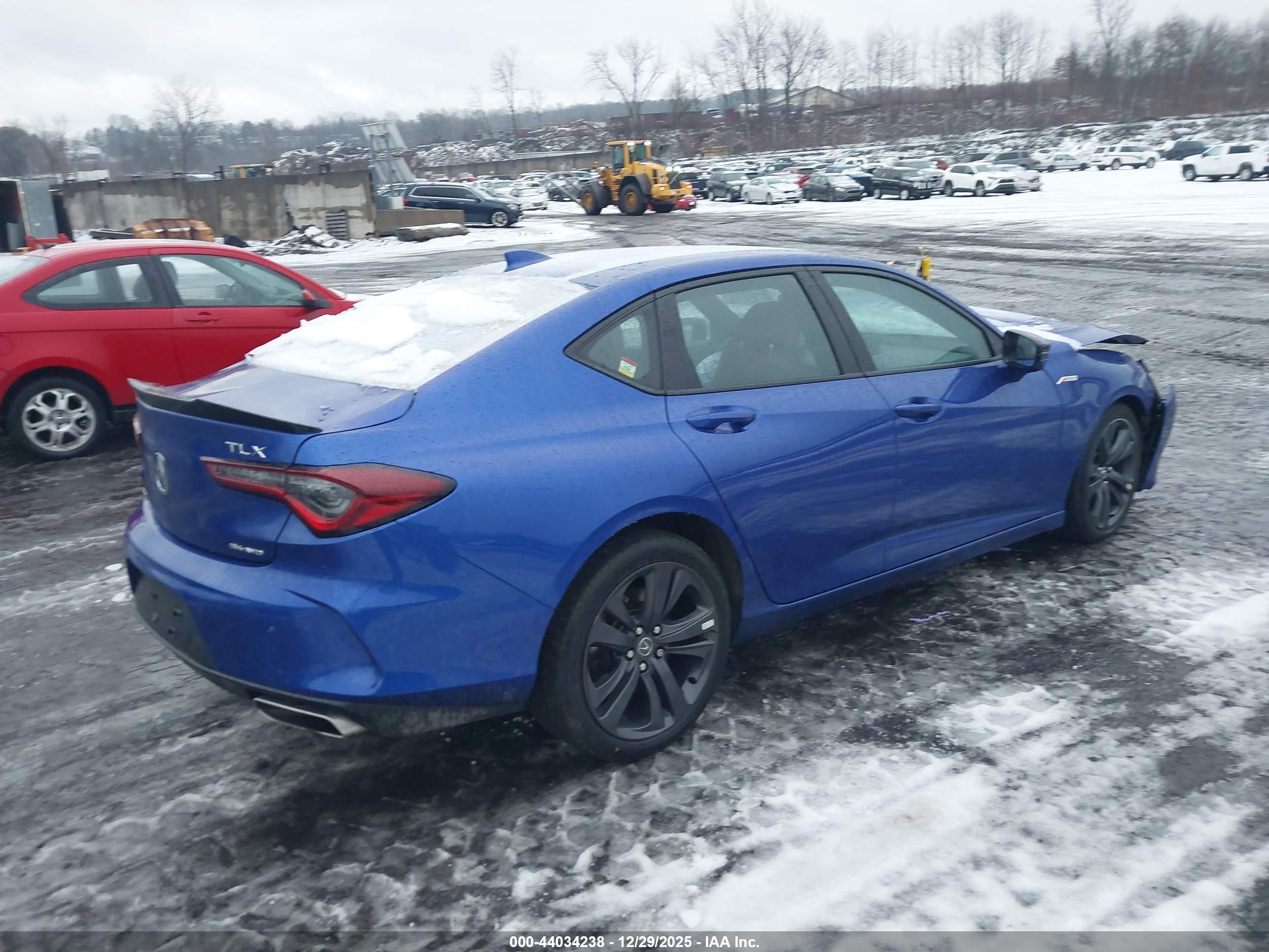 ACURA TLX image 4