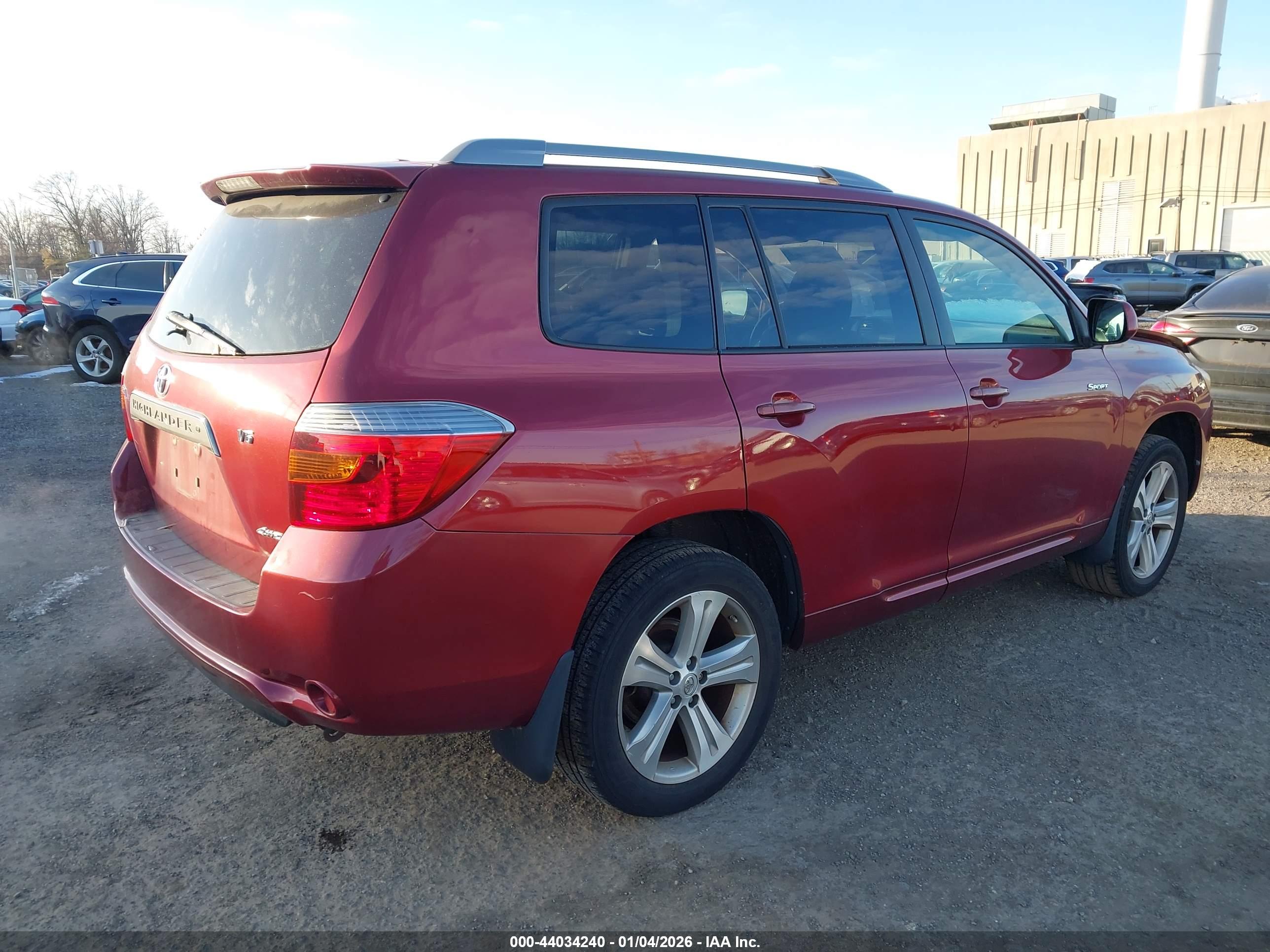TOYOTA HIGHLANDER image 4