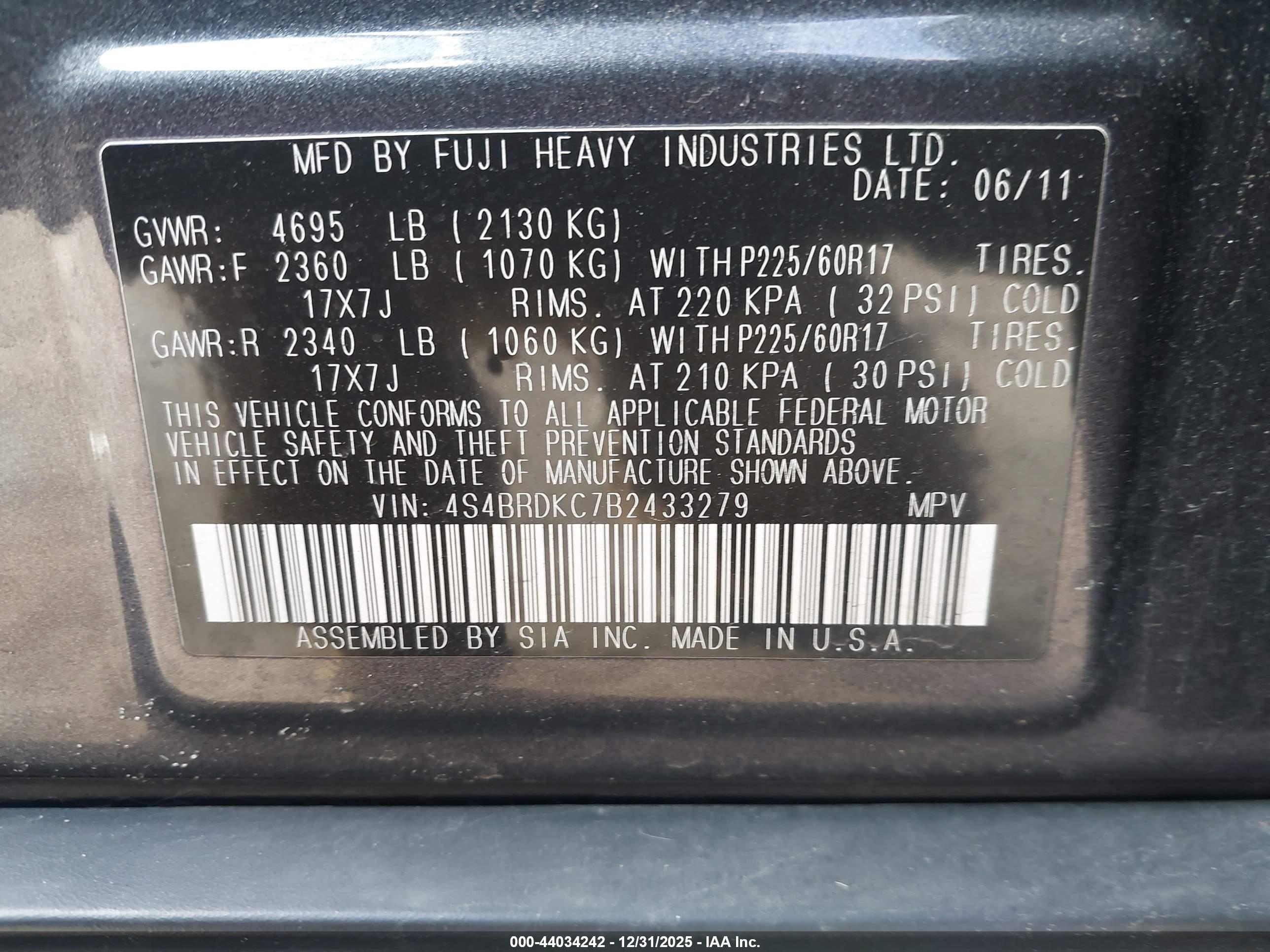 SUBARU OUTBACK image 9