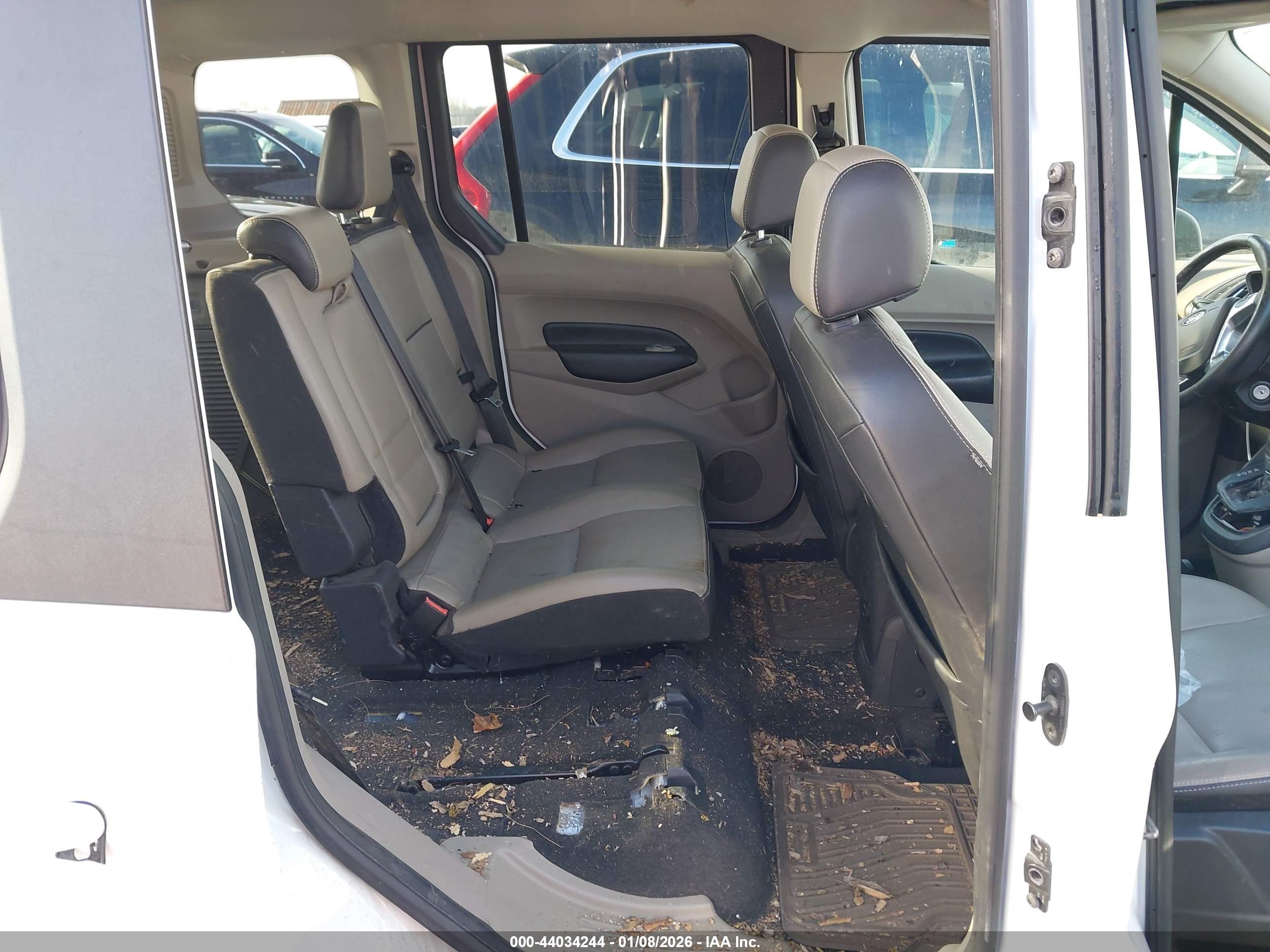 FORD TRANSIT image 8