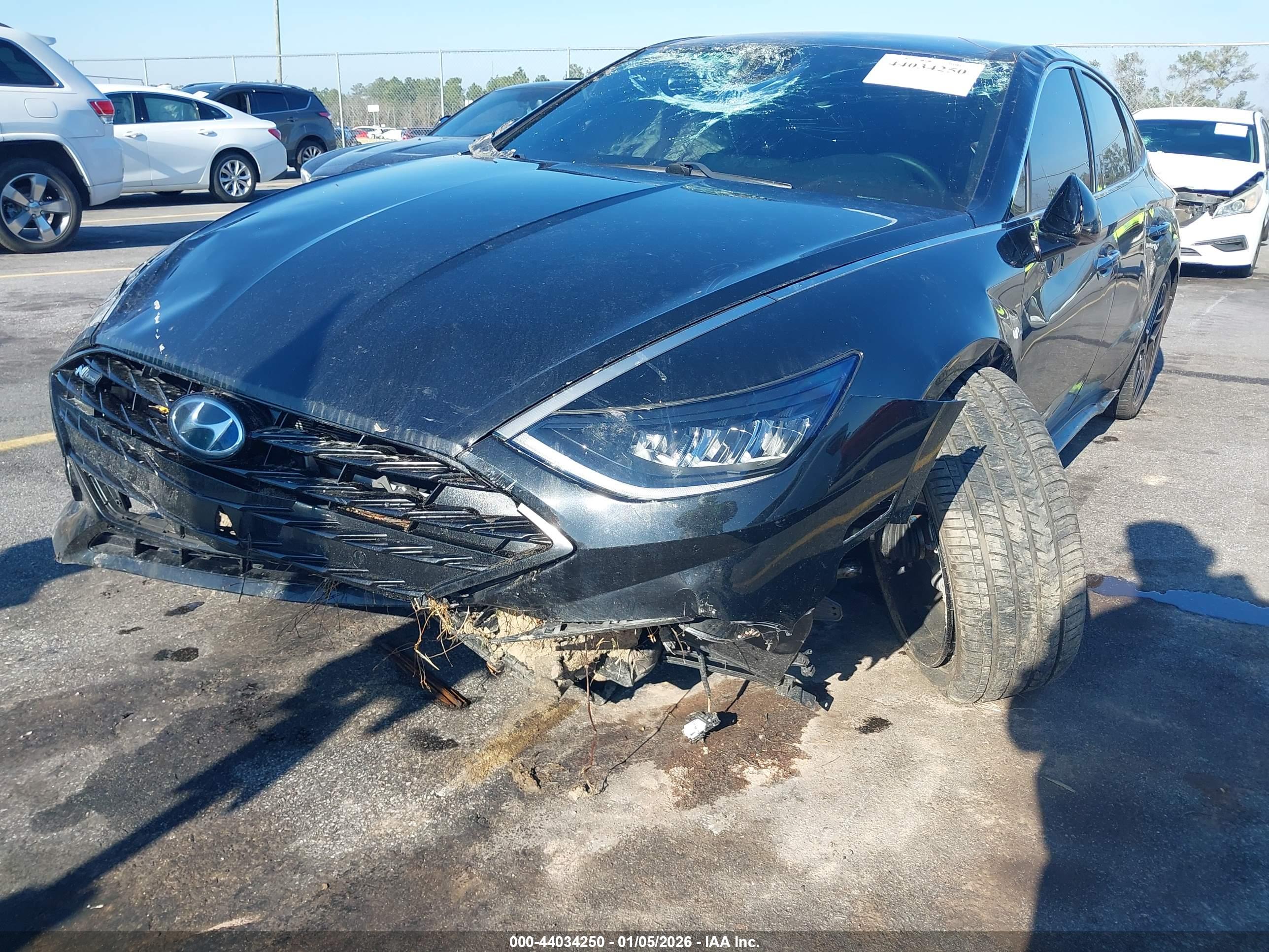 HYUNDAI SONATA image 6