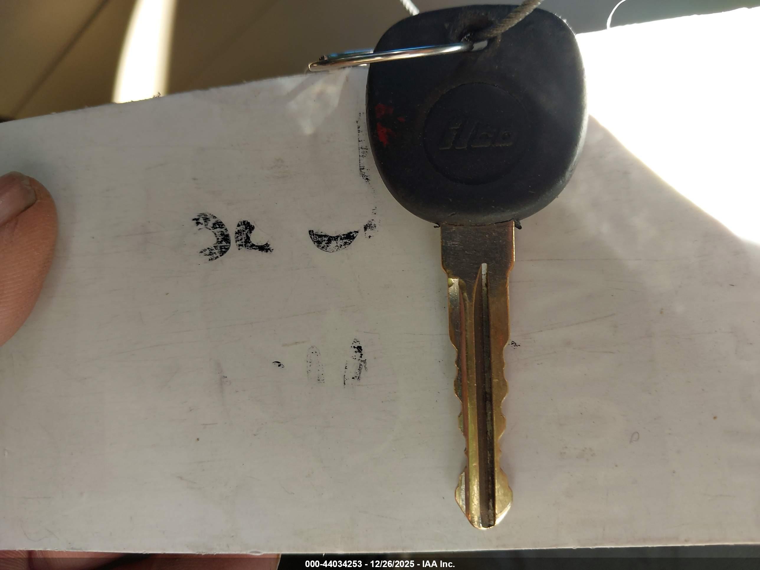 PONTIAC SOLSTICE image 11