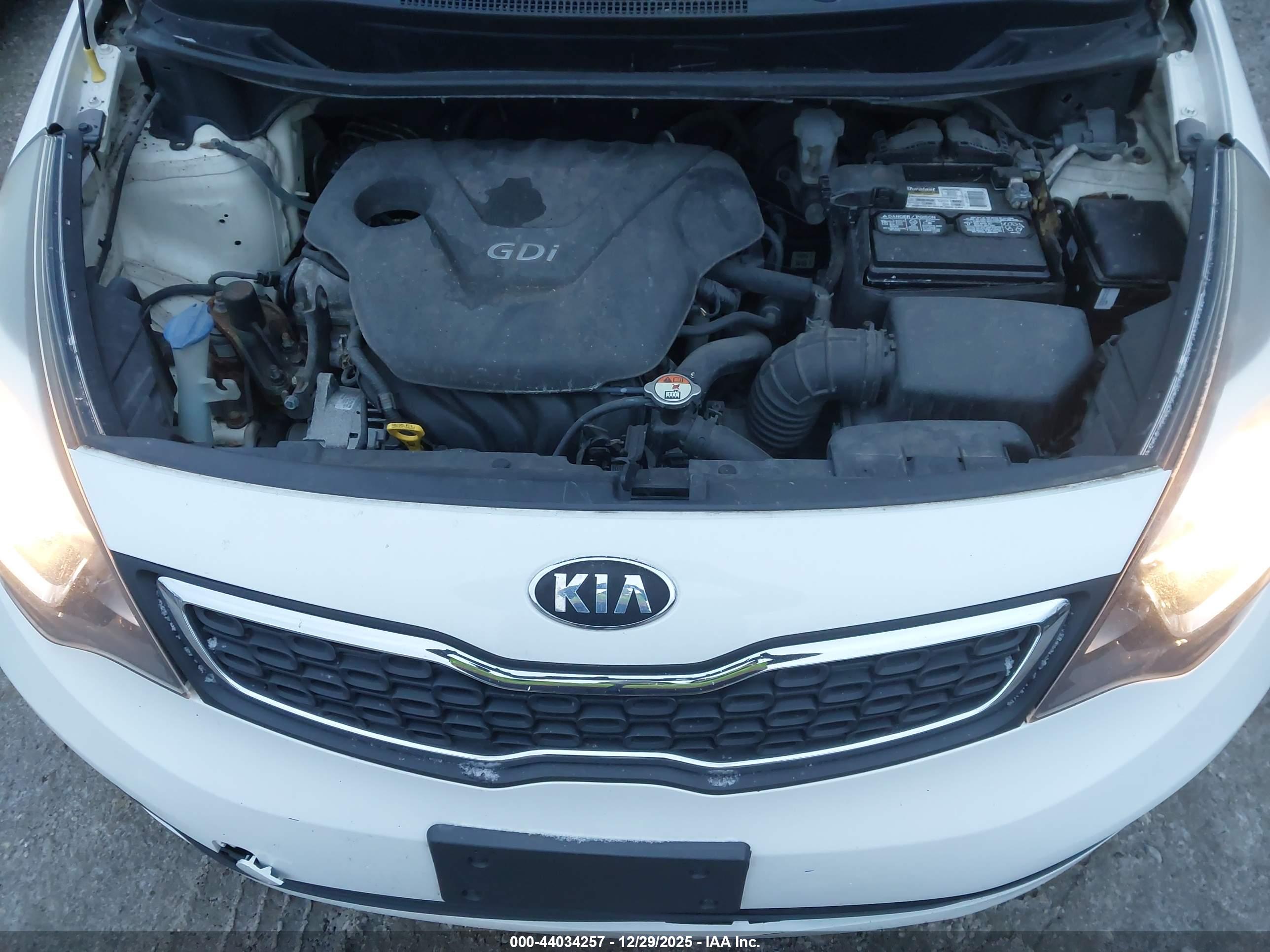 KIA RIO image 10