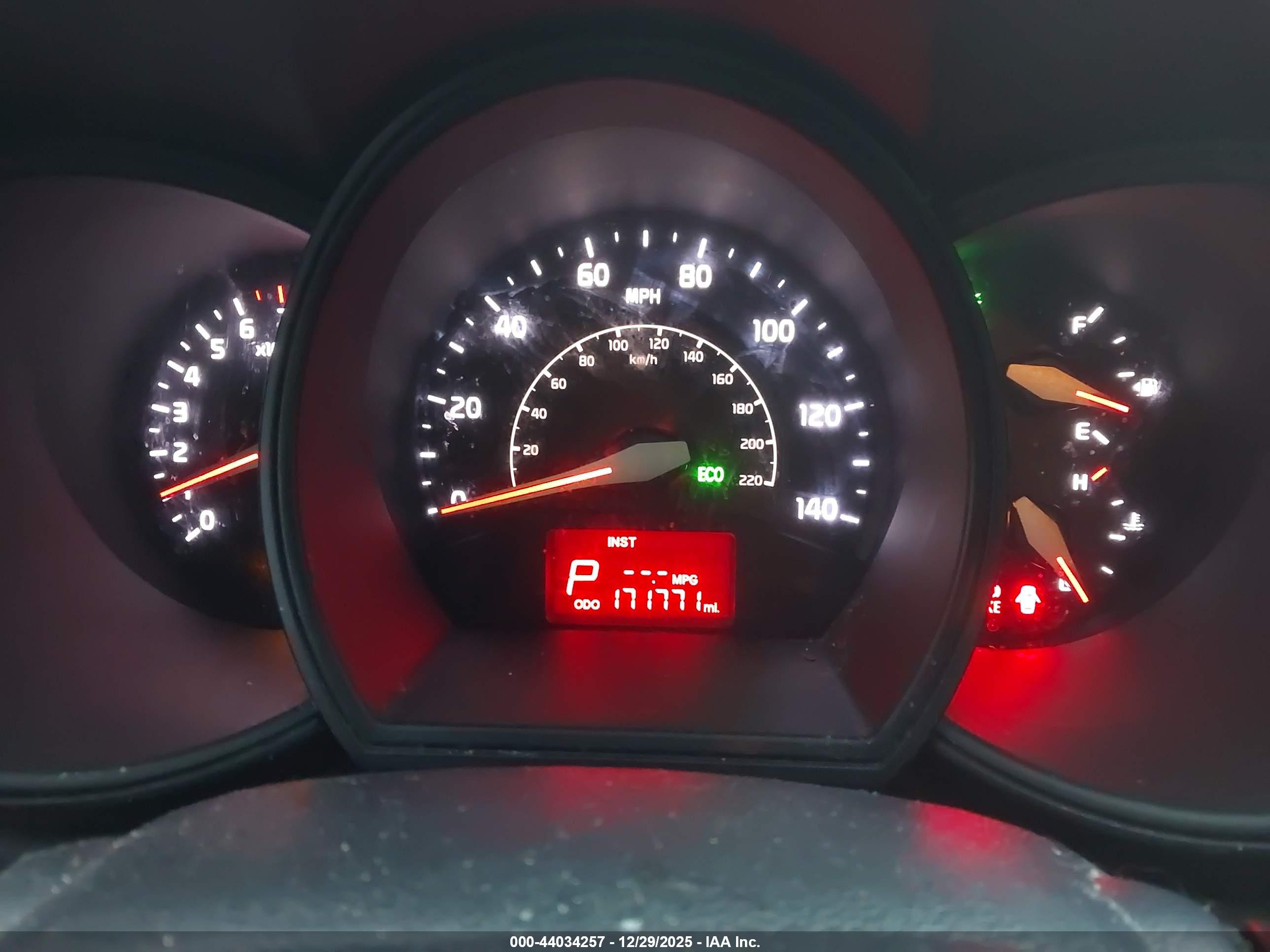 KIA RIO image 7