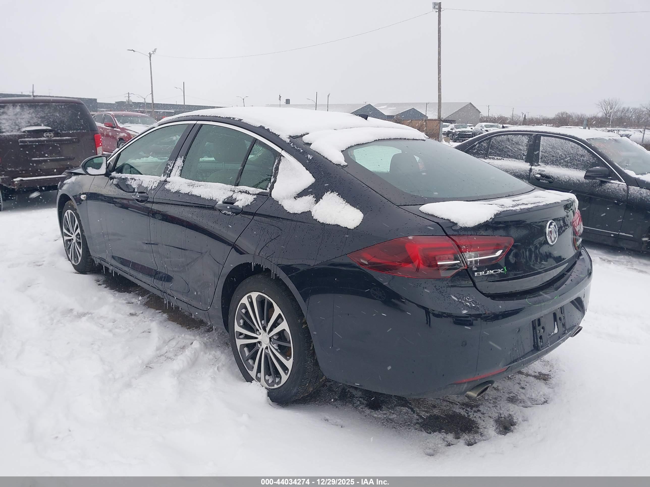 BUICK REGAL image 3