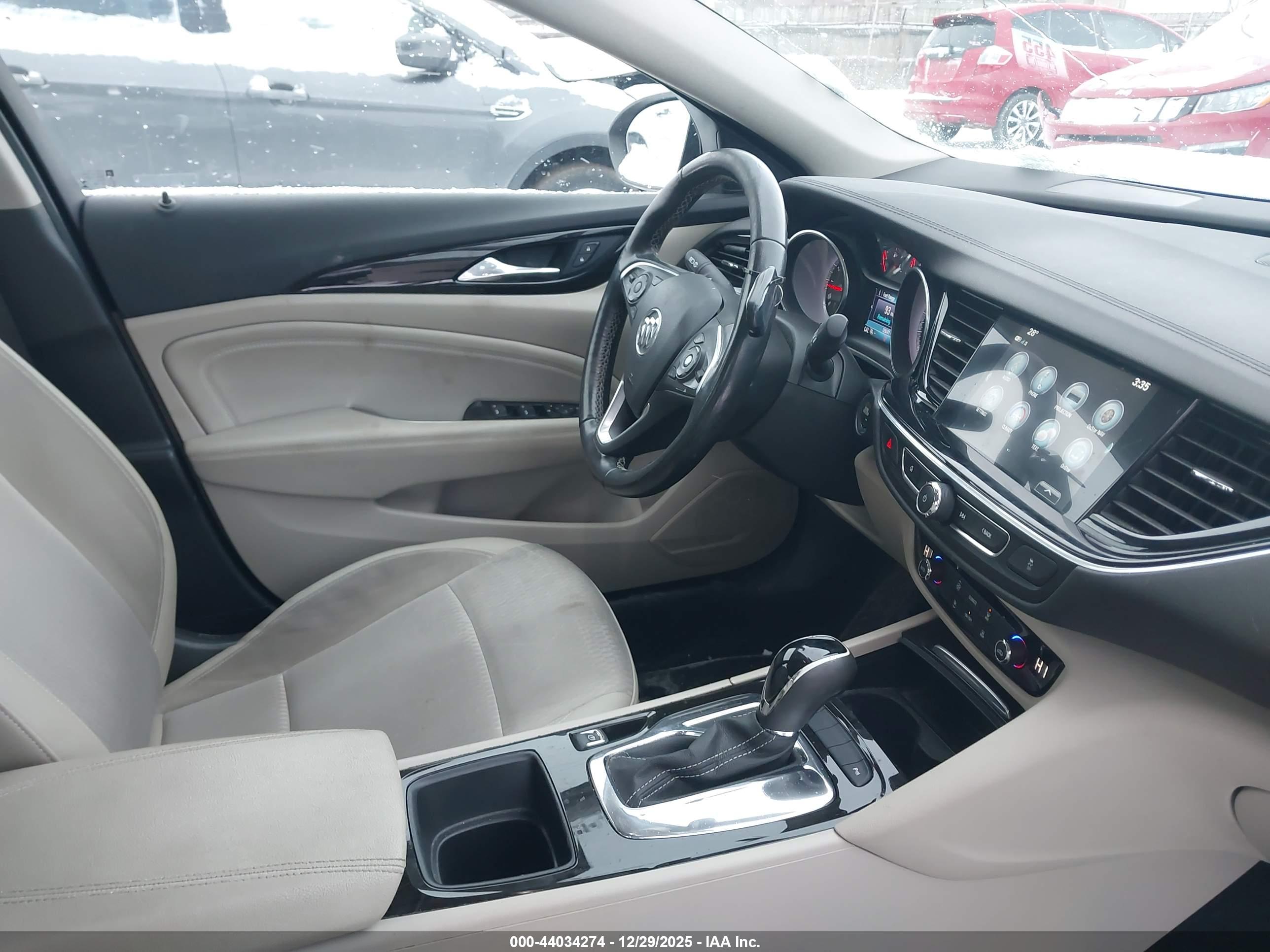 BUICK REGAL image 5