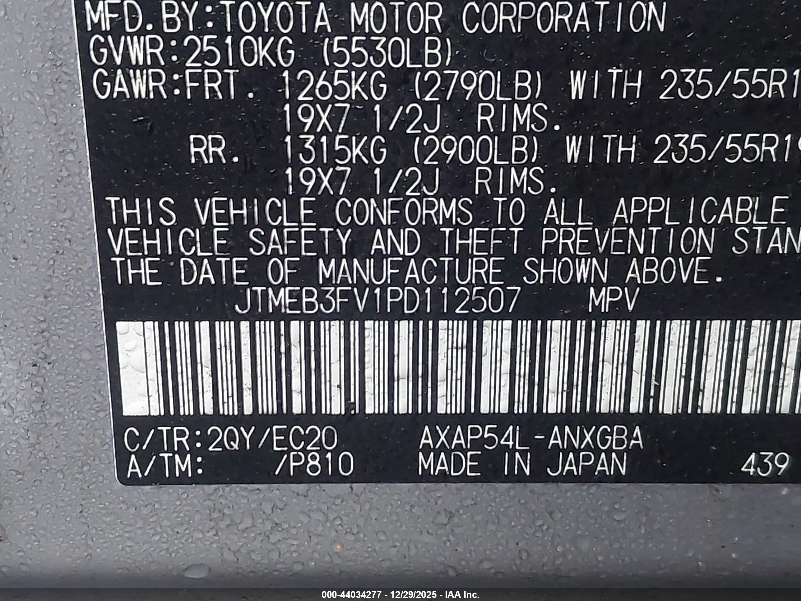TOYOTA RAV4 image 9