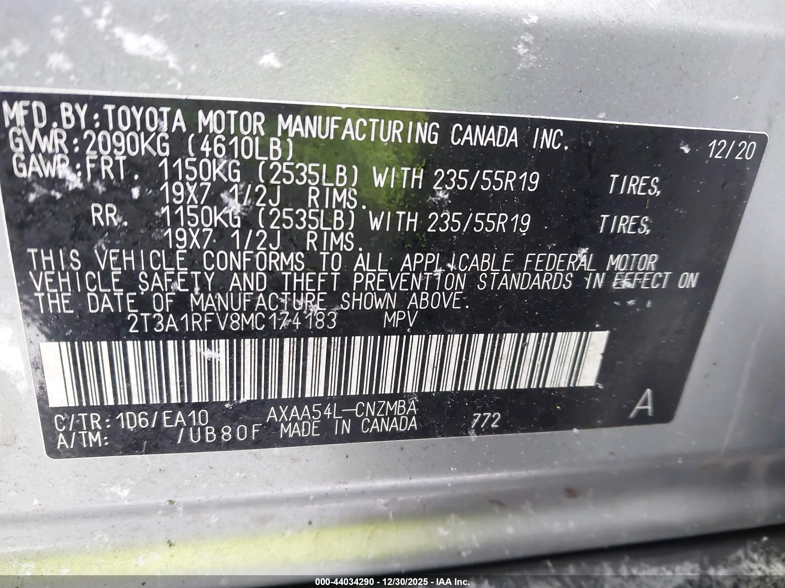 TOYOTA RAV4 image 9