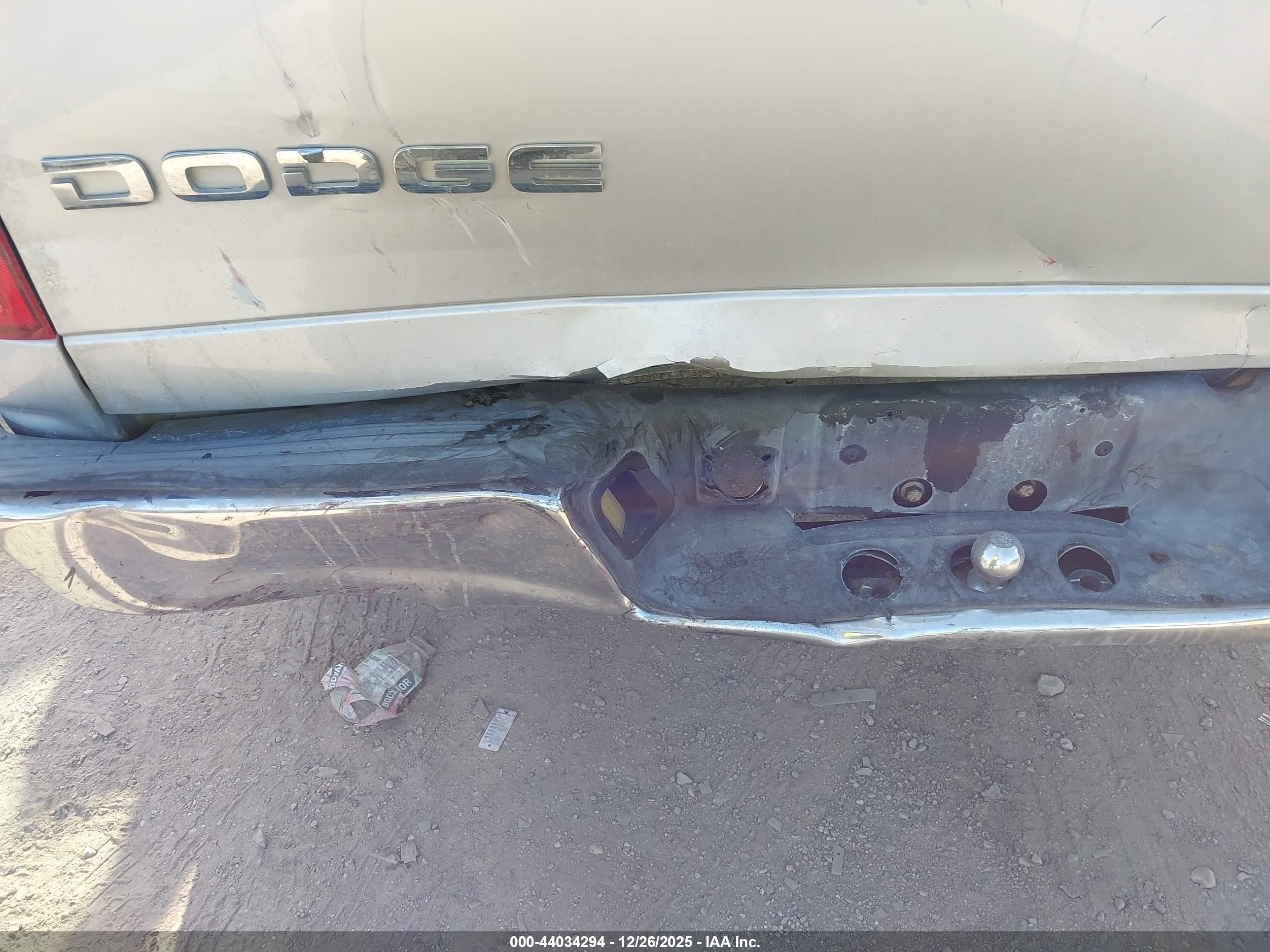 DODGE RAM image 6