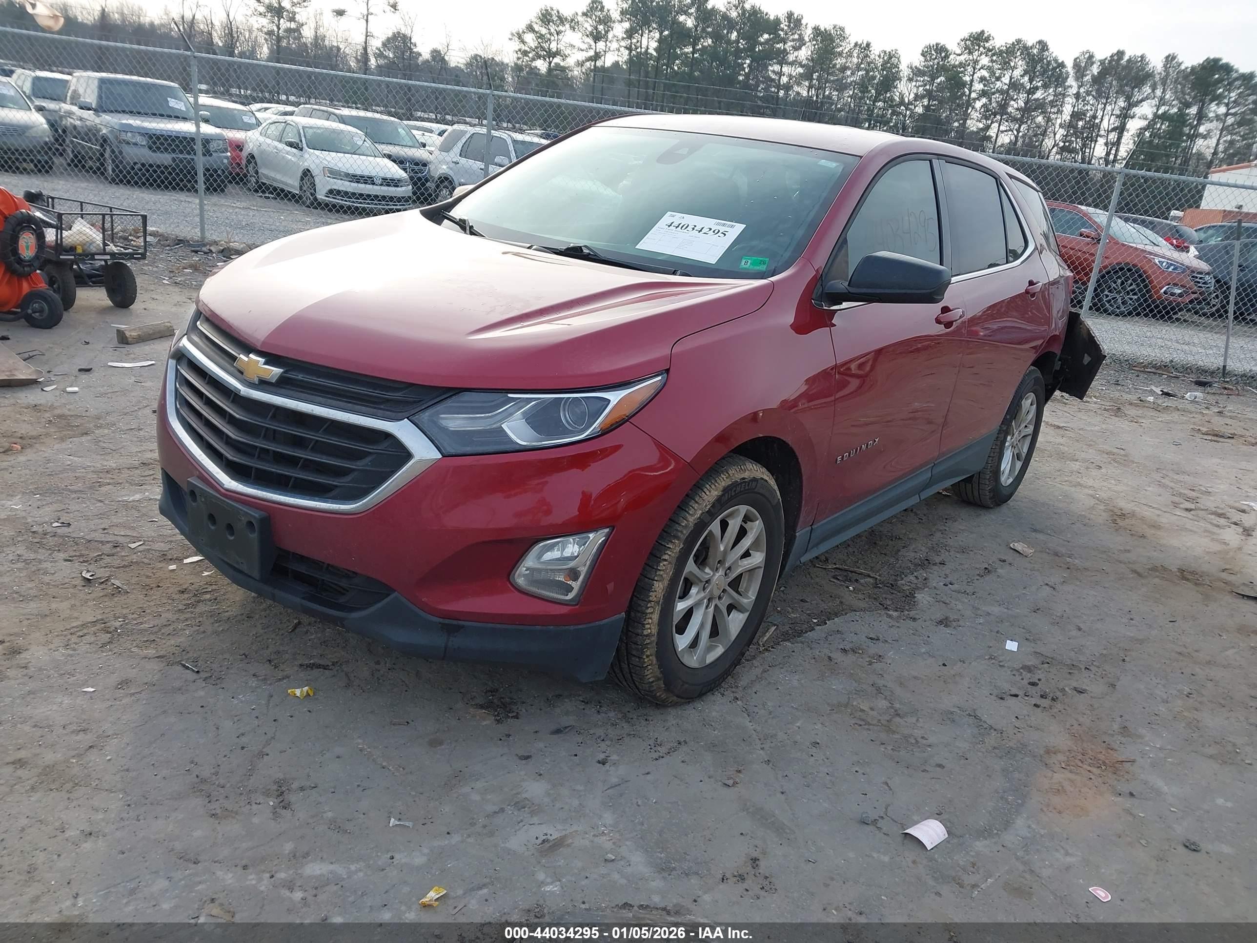 CHEVROLET EQUINOX image 2