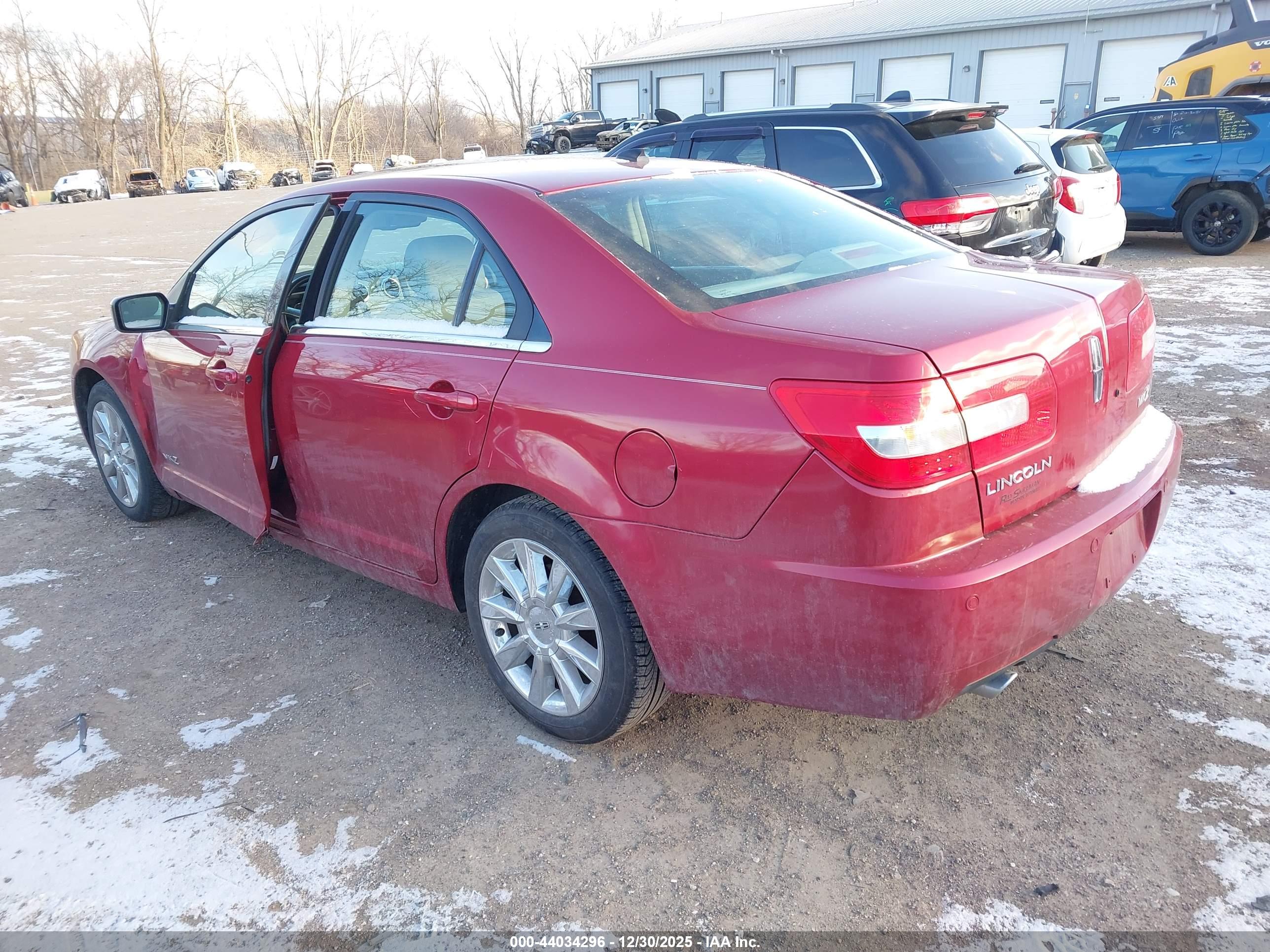 LINCOLN MKZ image 3
