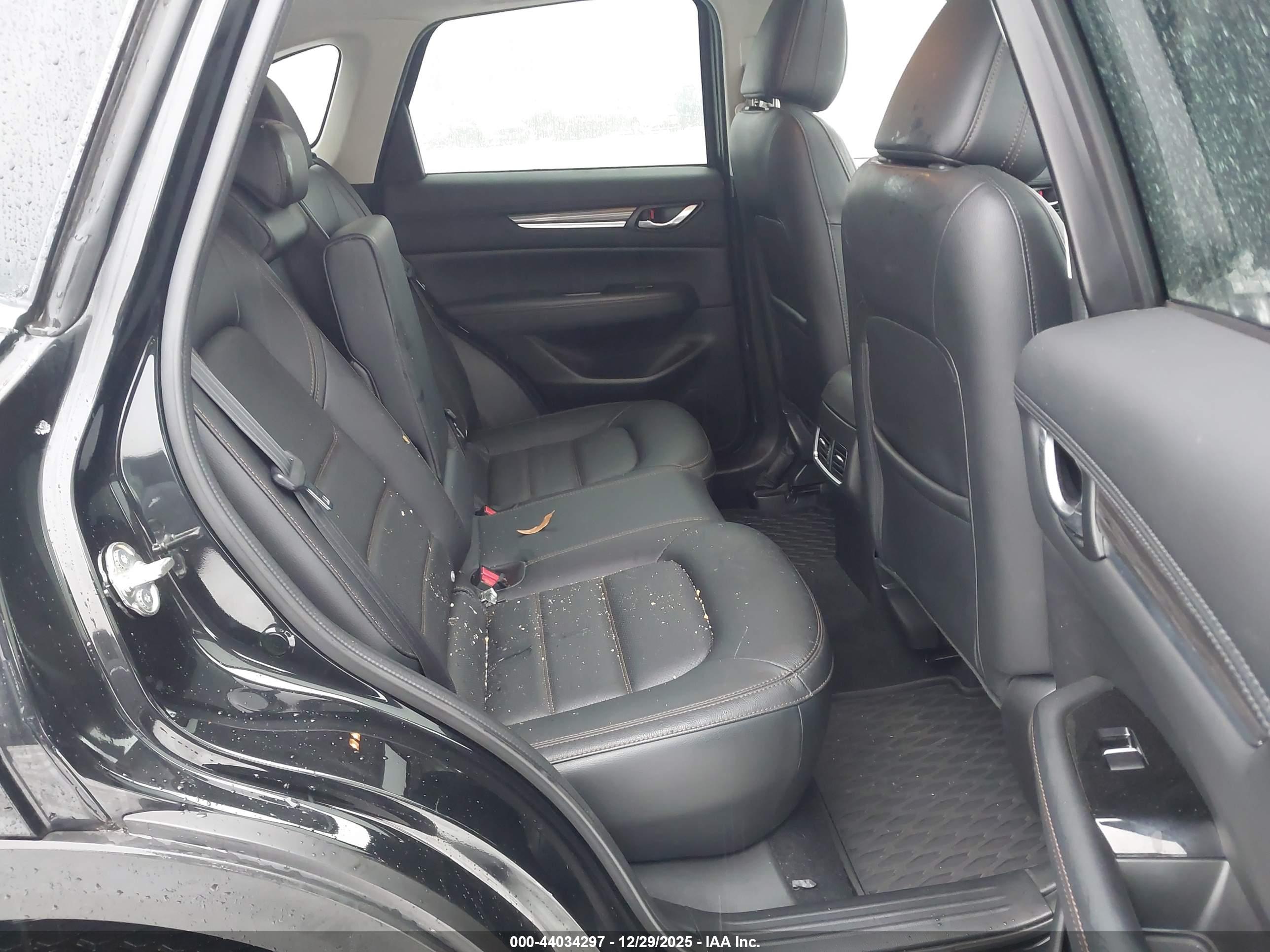 MAZDA CX-5 image 8