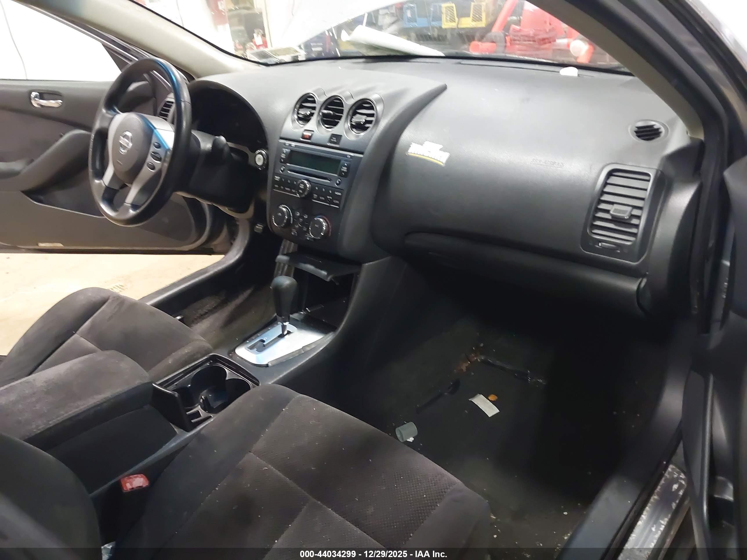 NISSAN ALTIMA image 5