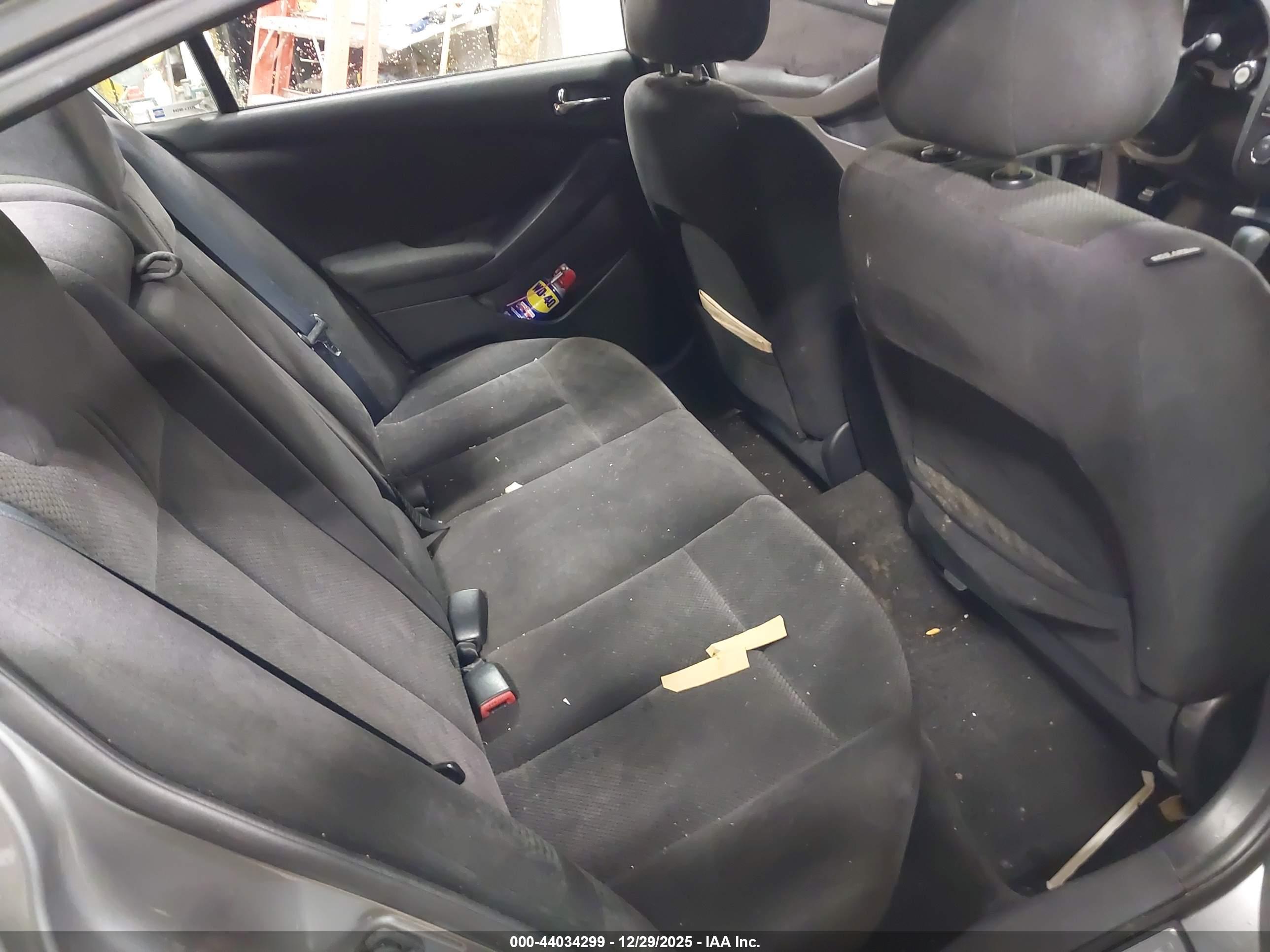 NISSAN ALTIMA image 8