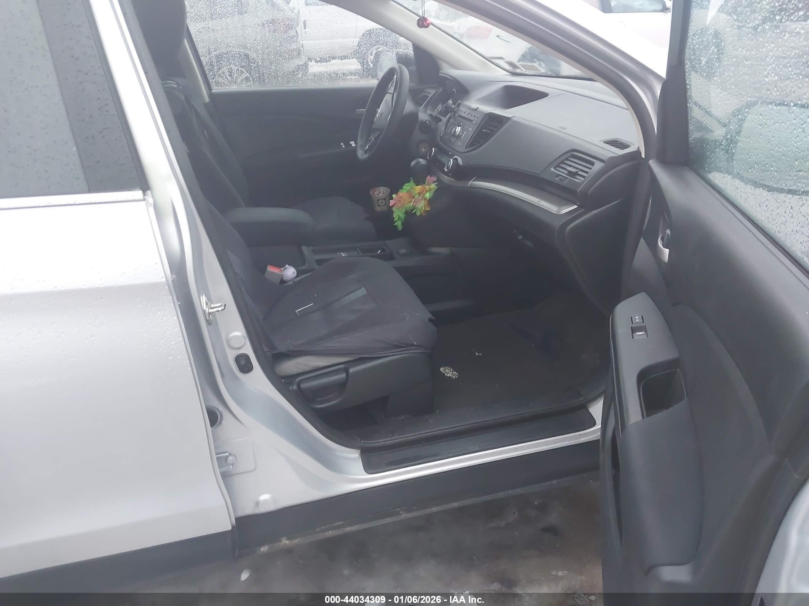 HONDA CR-V image 5