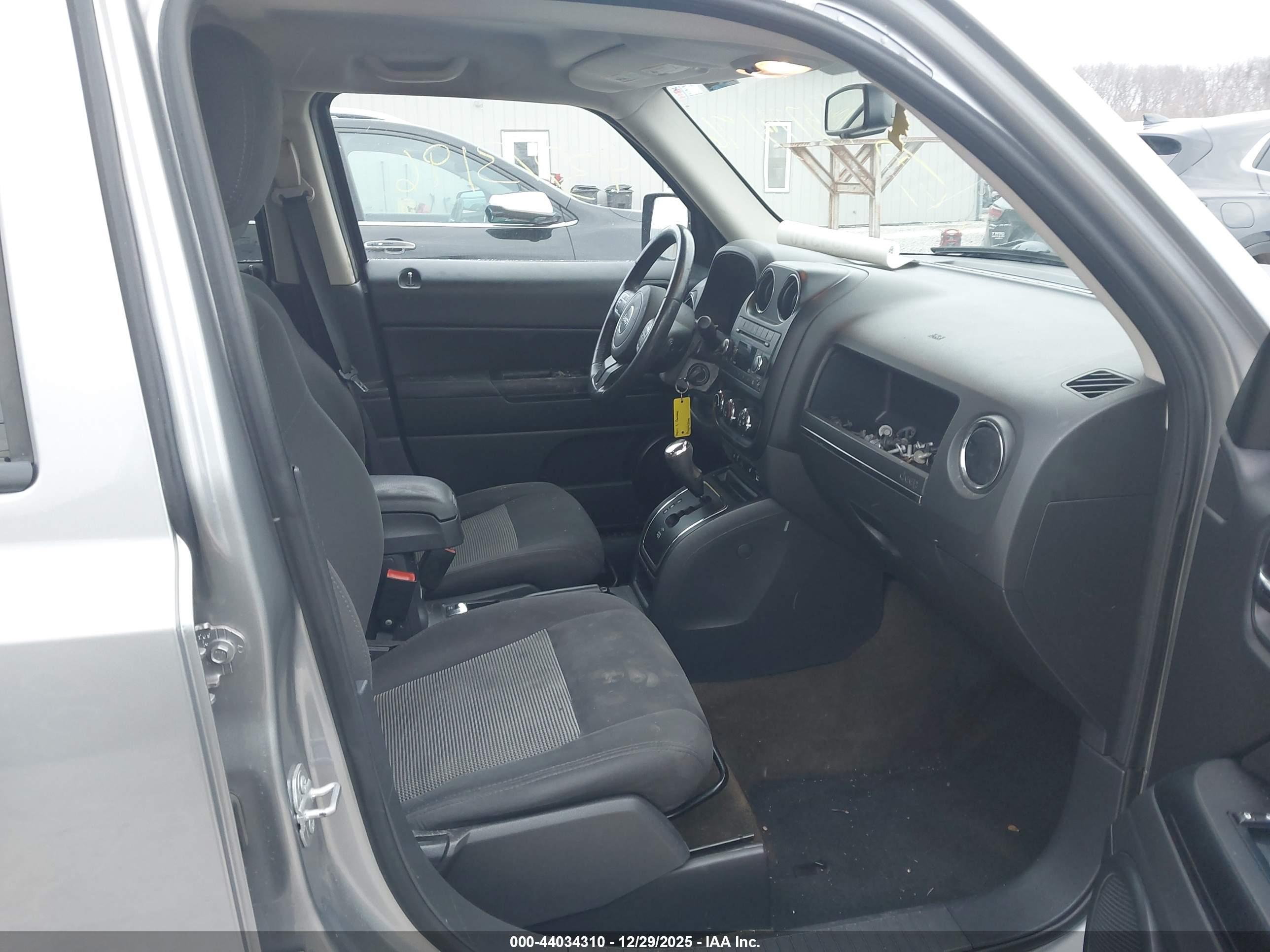 JEEP PATRIOT image 5