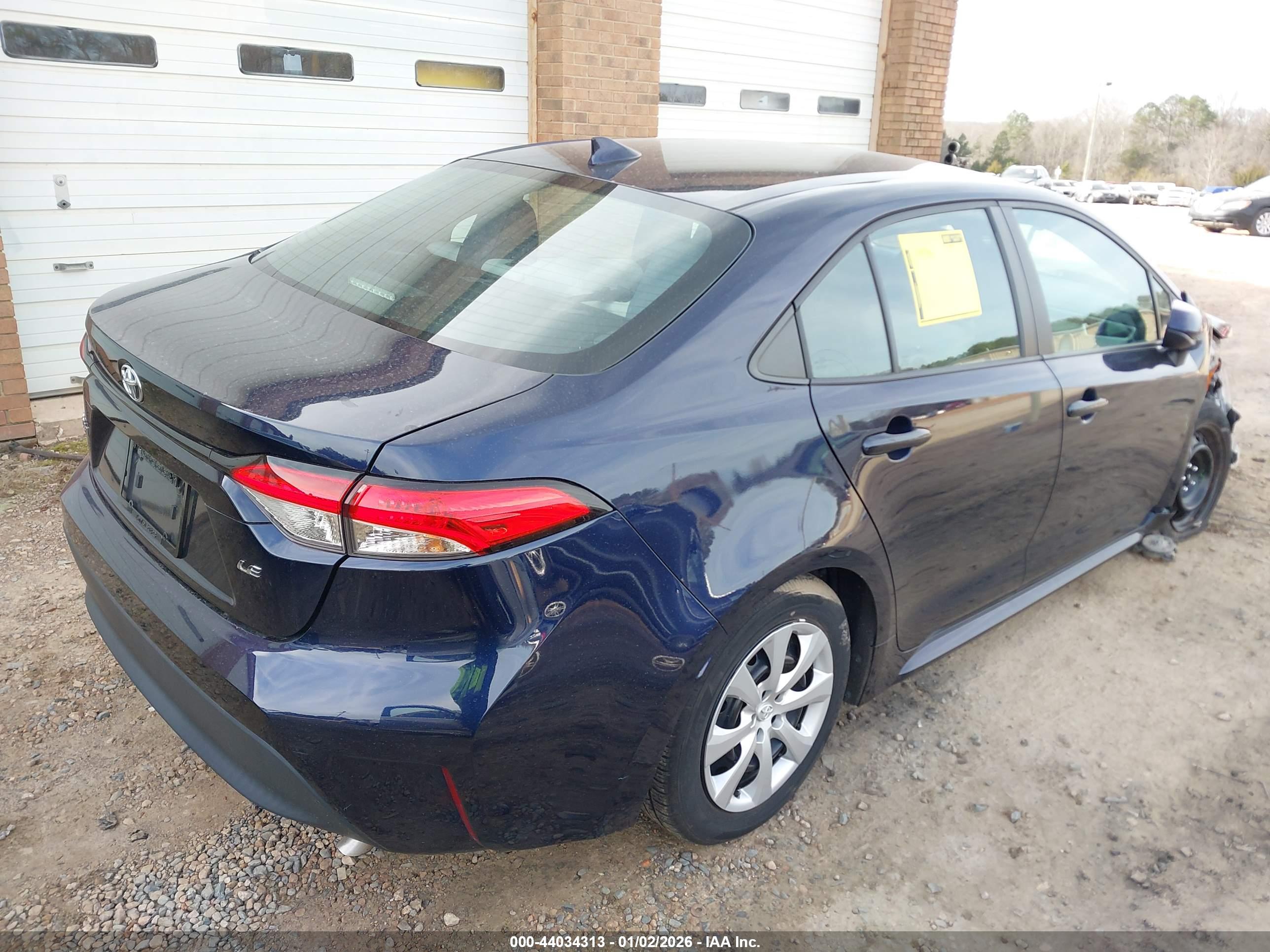 TOYOTA COROLLA image 4