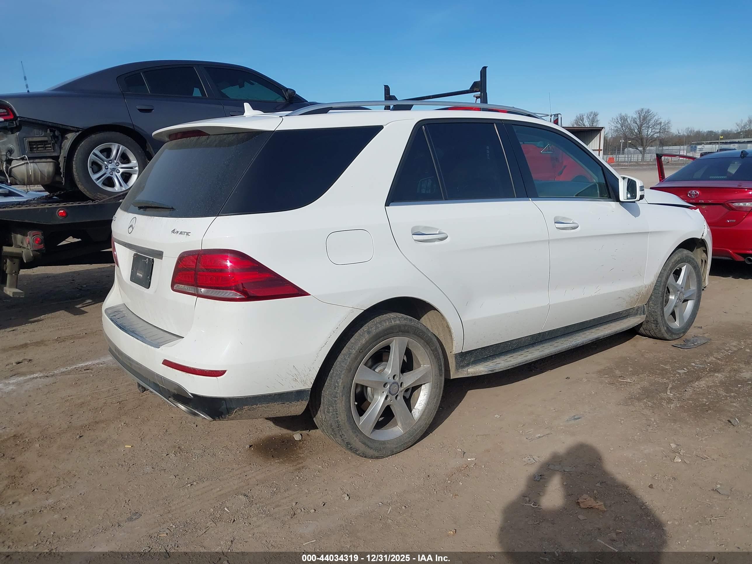 MERCEDES-BENZ GLE image 4