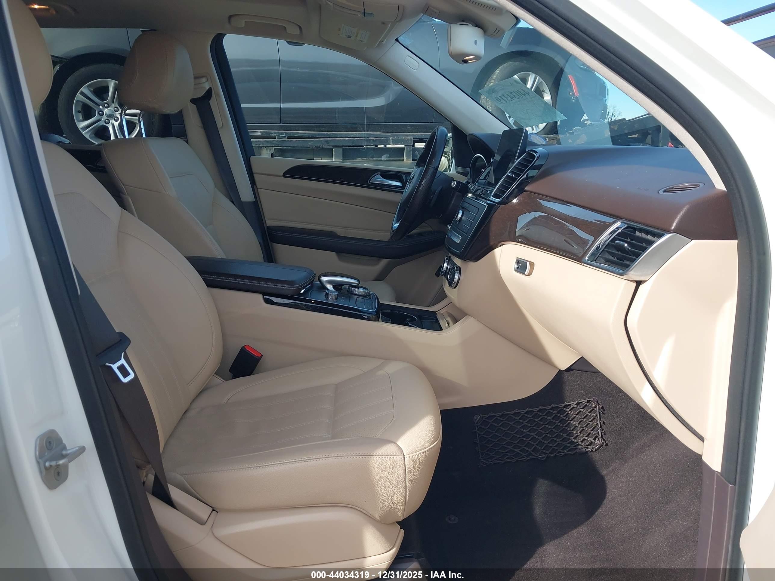 MERCEDES-BENZ GLE image 5