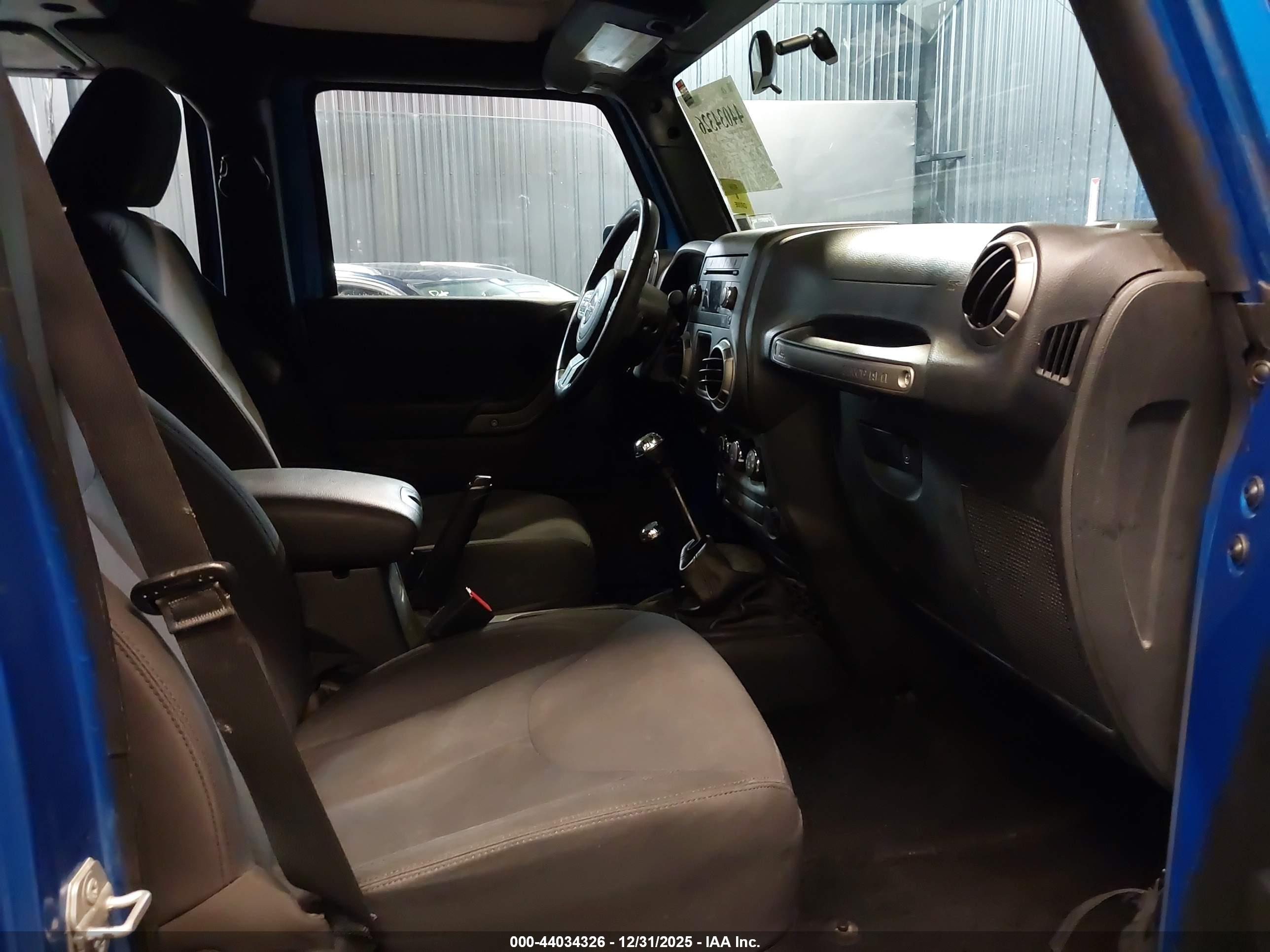 JEEP WRANGLER image 5