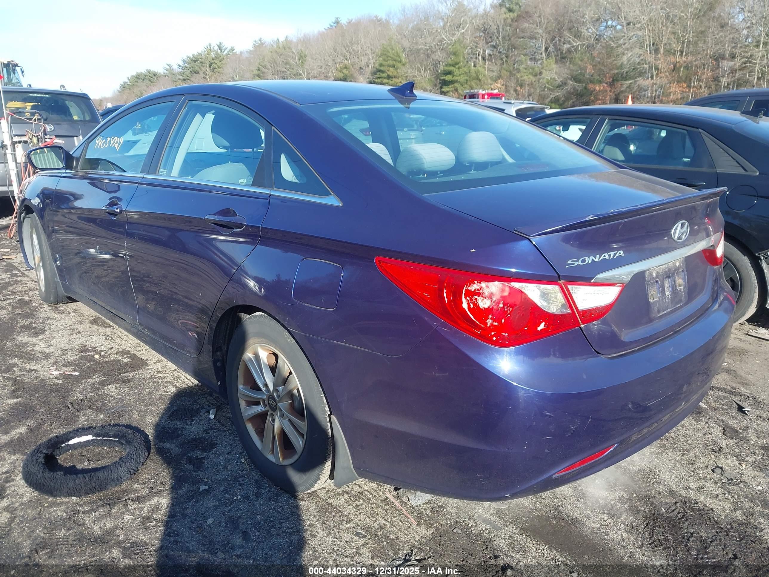 HYUNDAI SONATA image 3