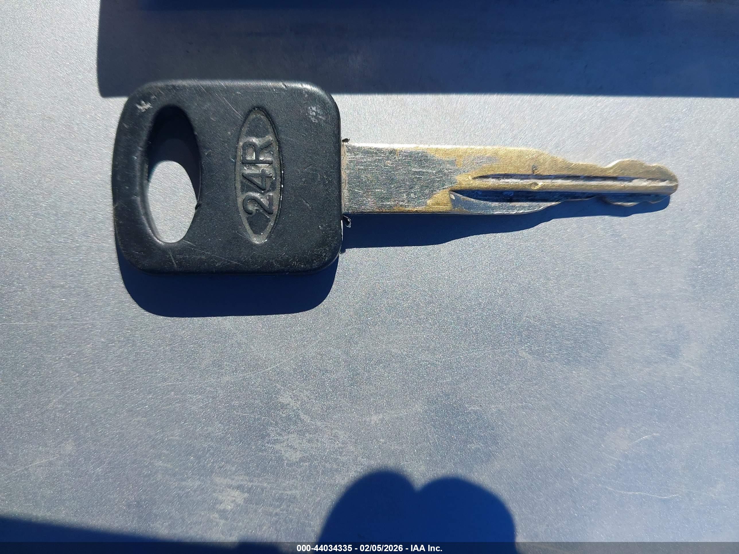 FORD E-350 image 11