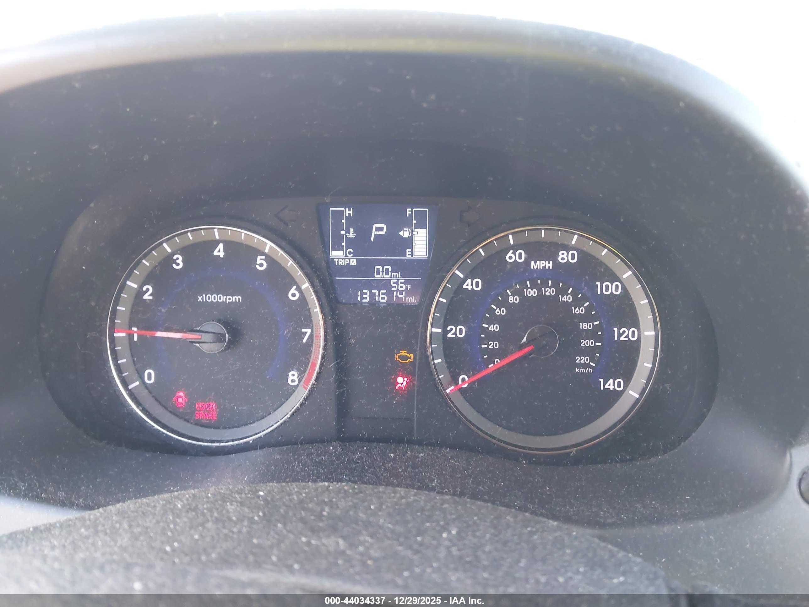 HYUNDAI ACCENT image 7