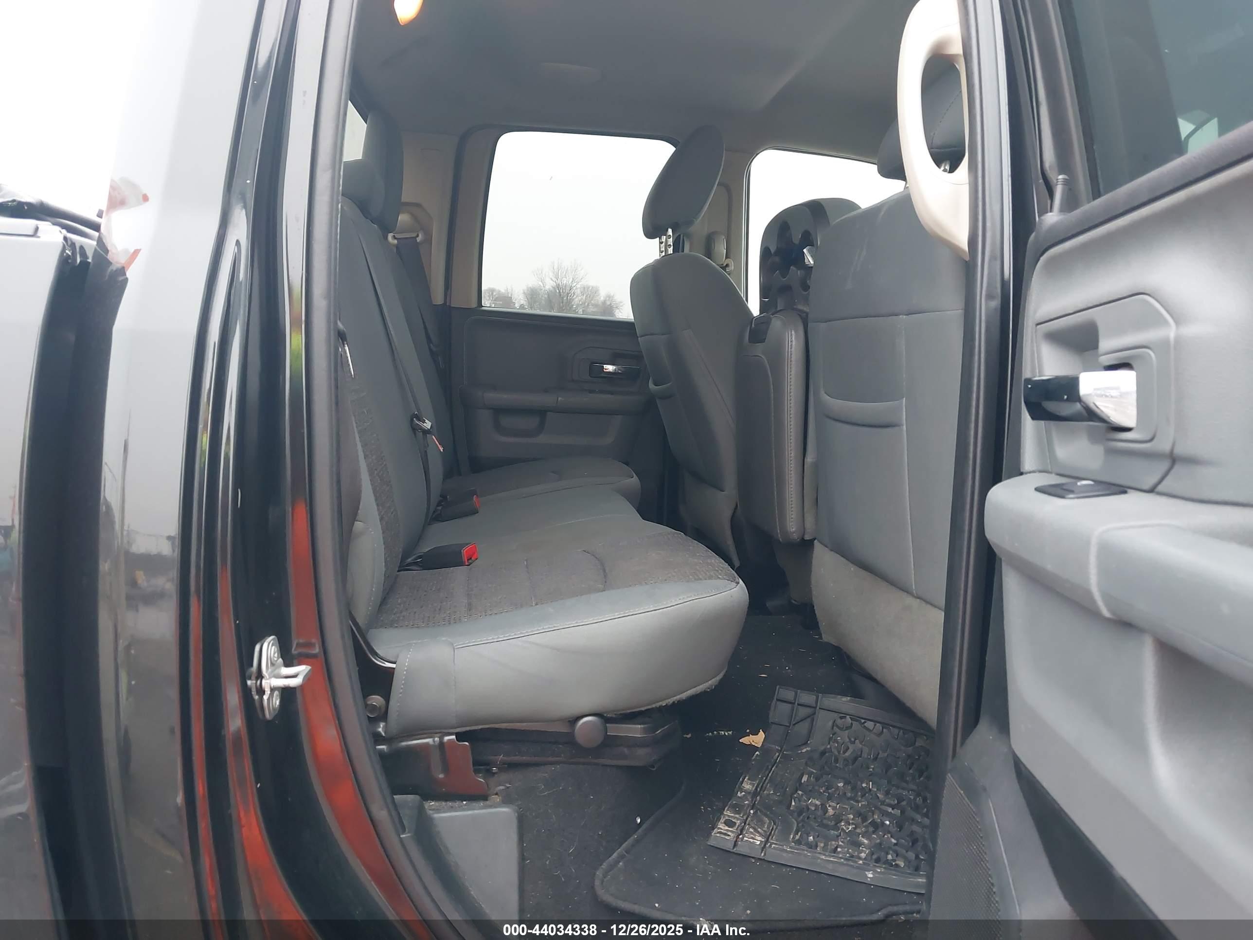 RAM 1500 image 8