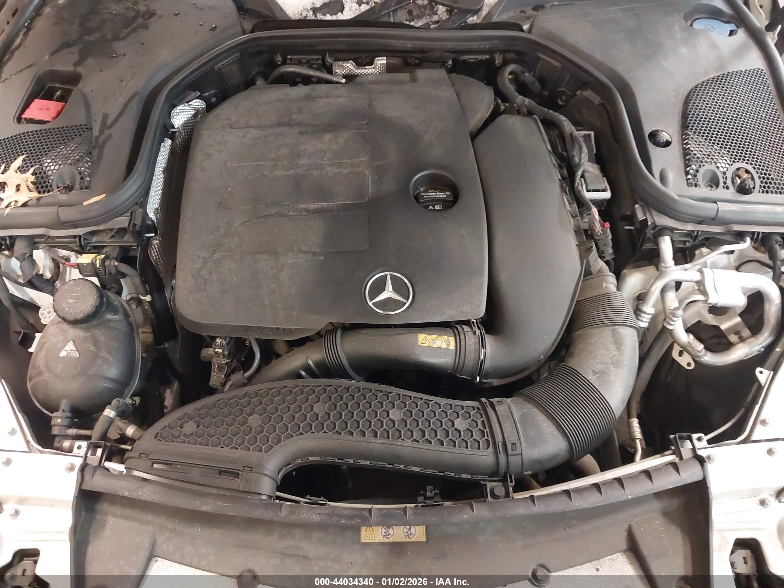 MERCEDES-BENZ E image 10