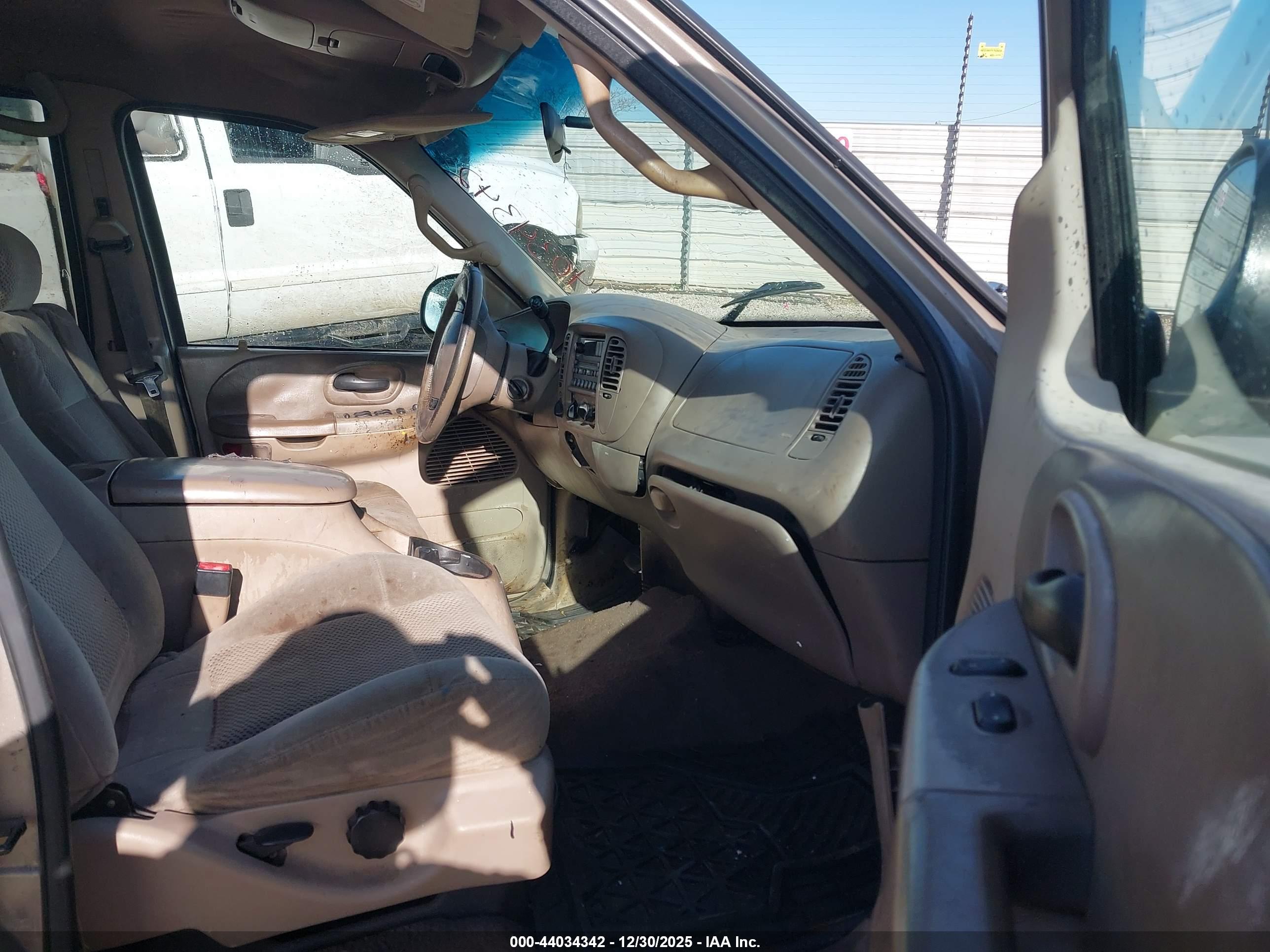FORD F-150 image 5