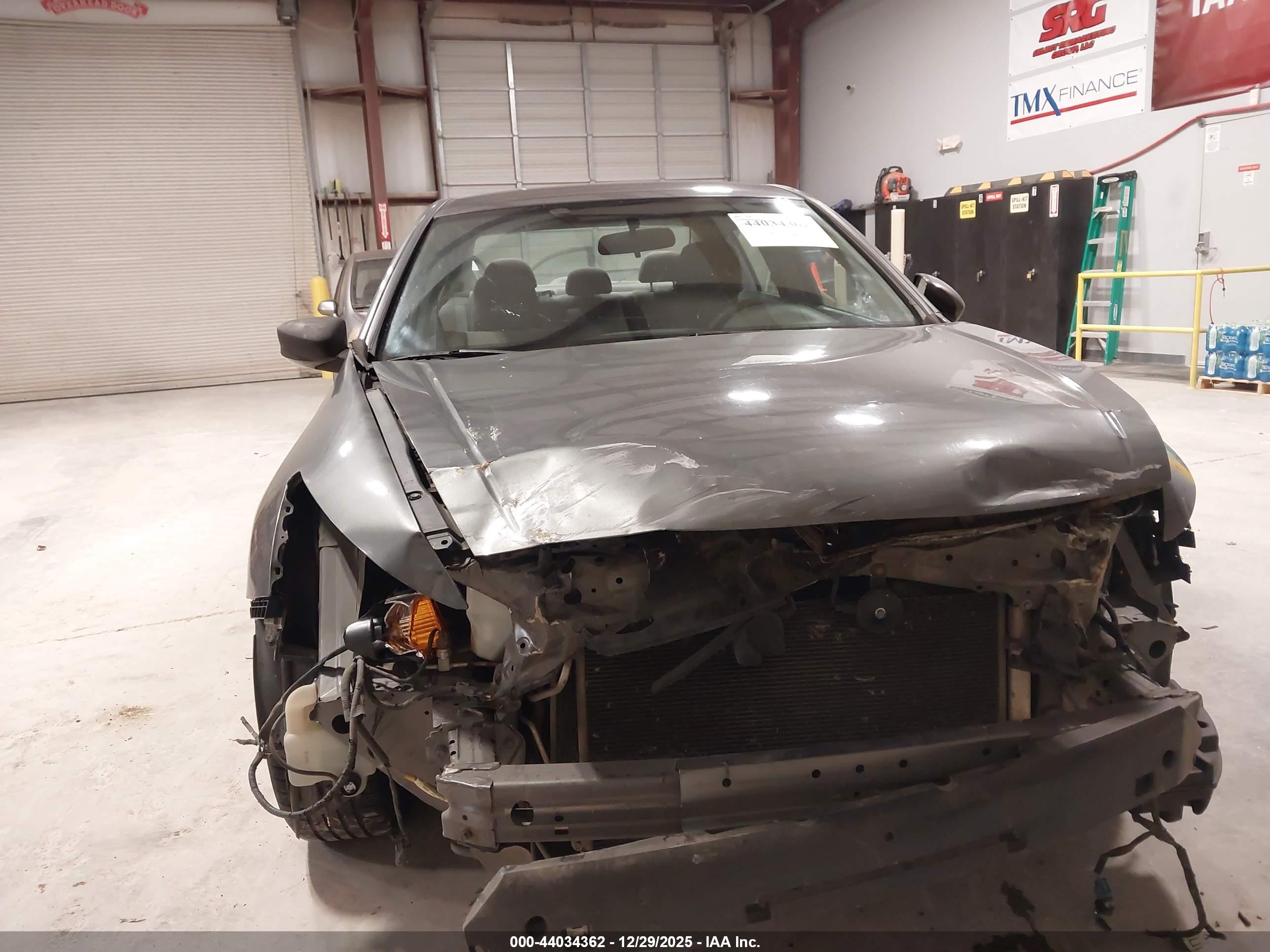 HONDA ACCORD image 6