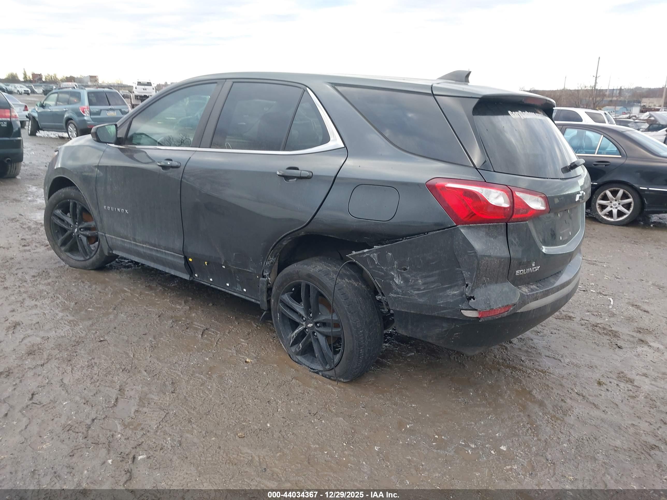 CHEVROLET EQUINOX image 3