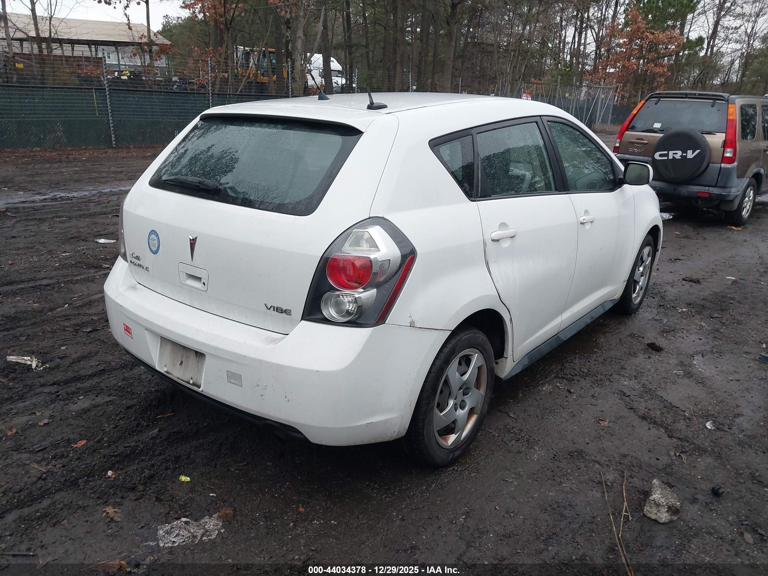PONTIAC VIBE image 4