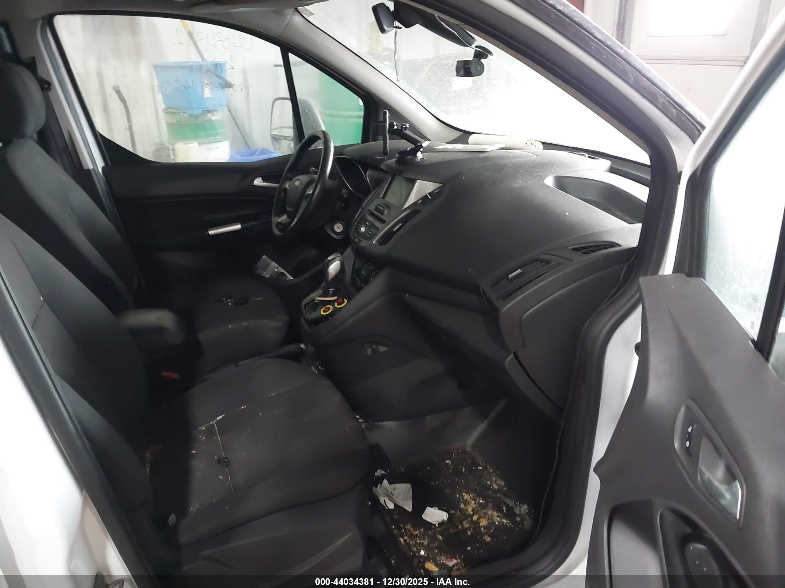 FORD TRANSIT image 5