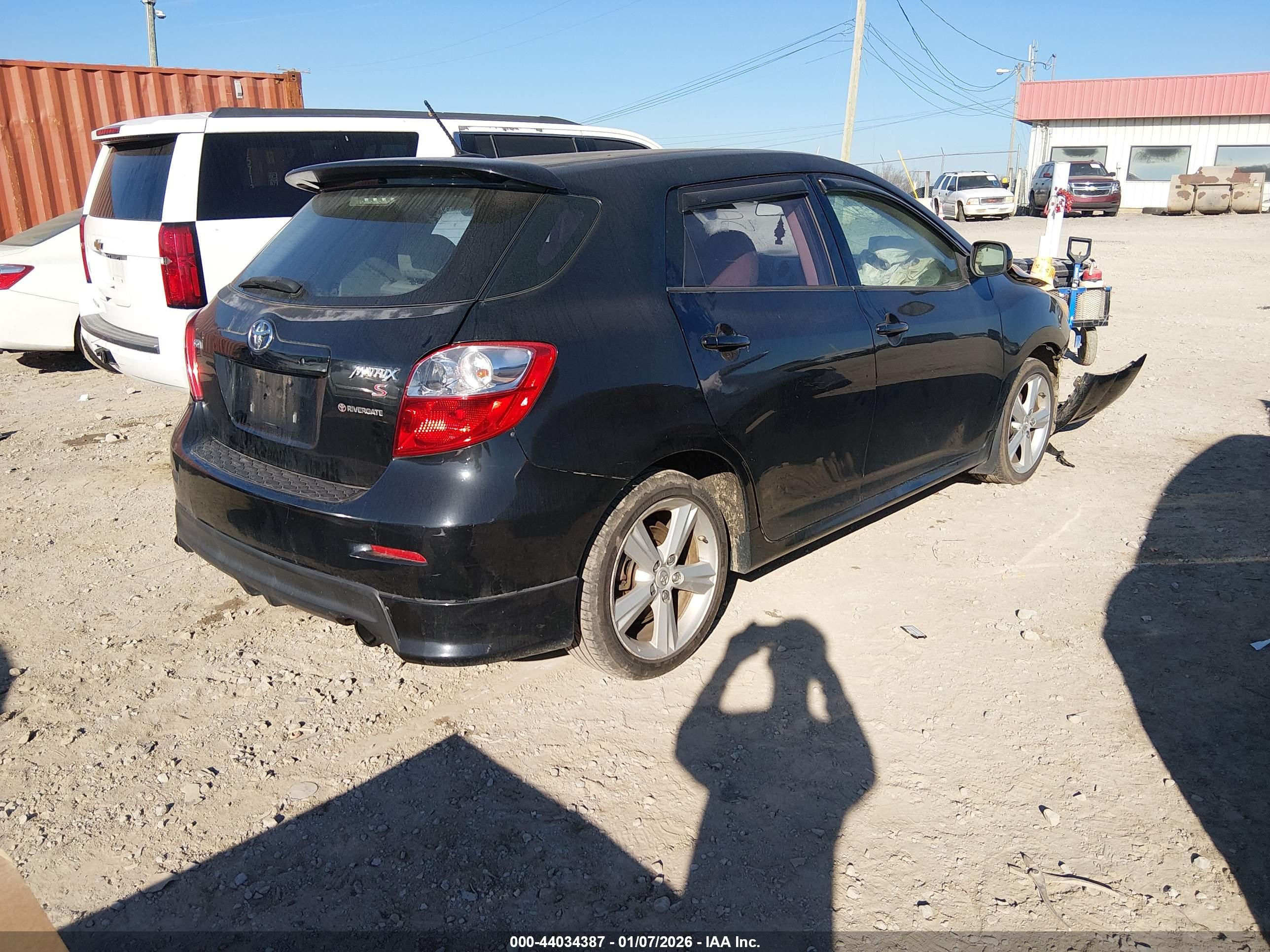 TOYOTA MATRIX image 4