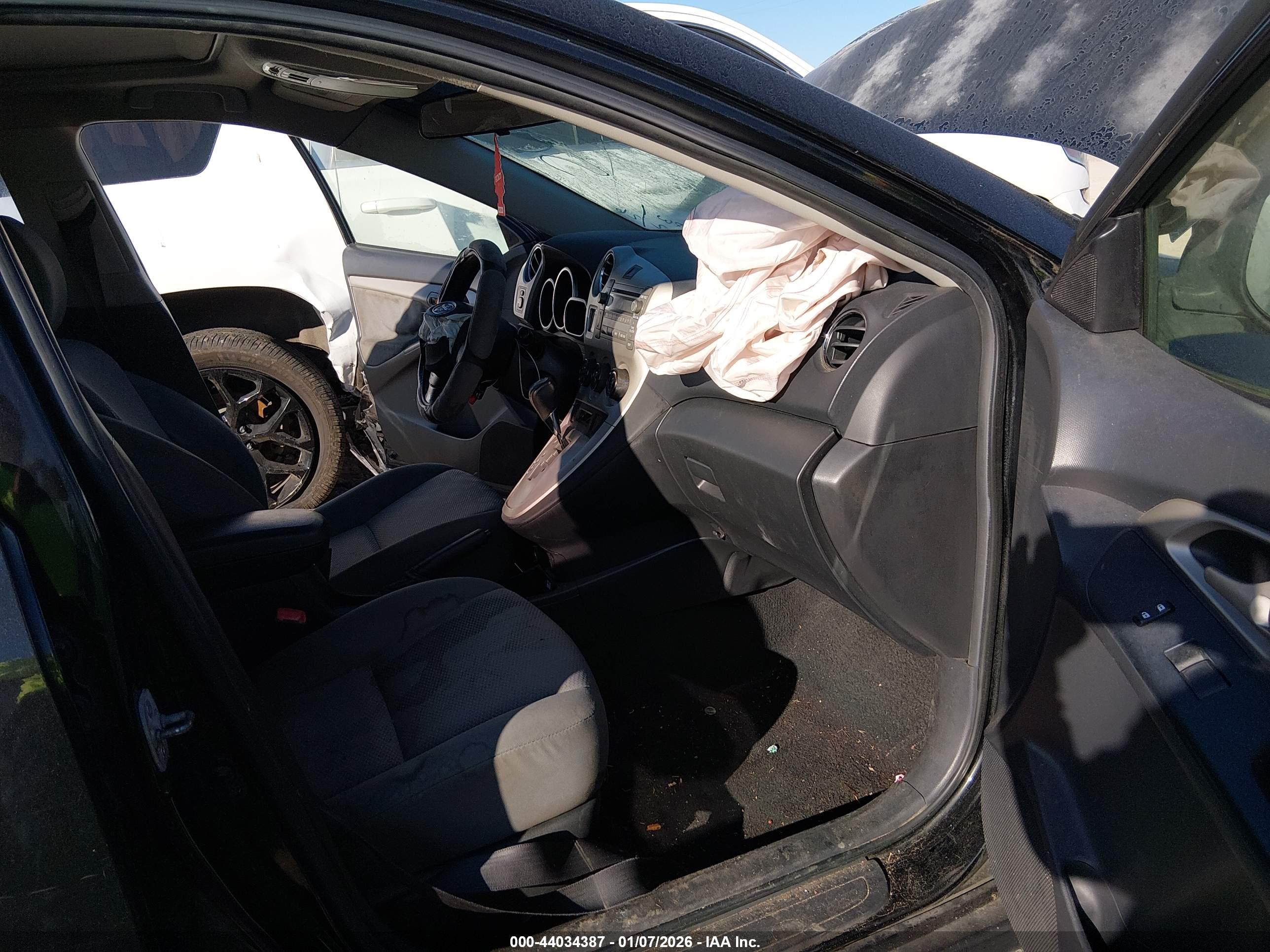 TOYOTA MATRIX image 5