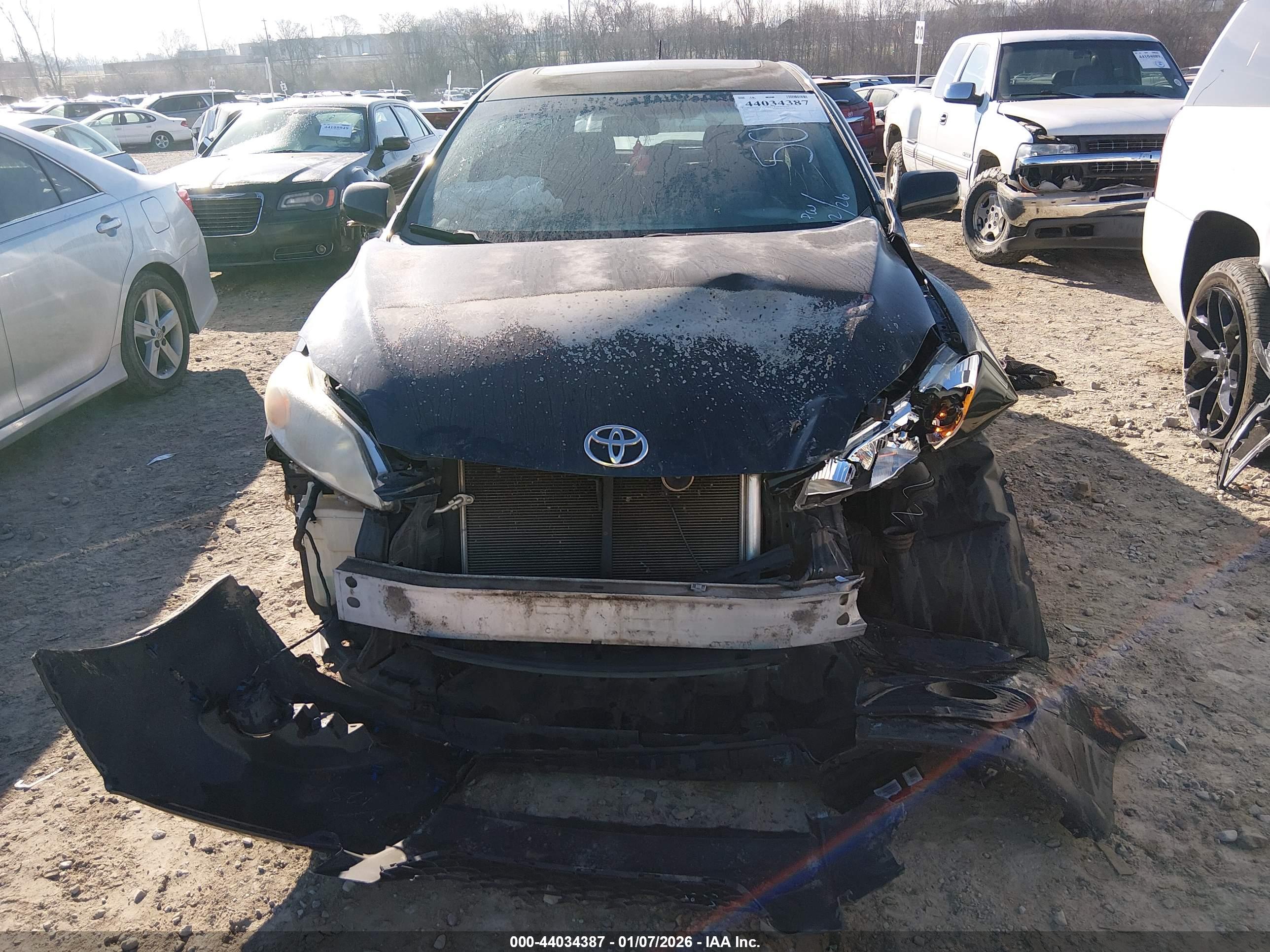TOYOTA MATRIX image 6
