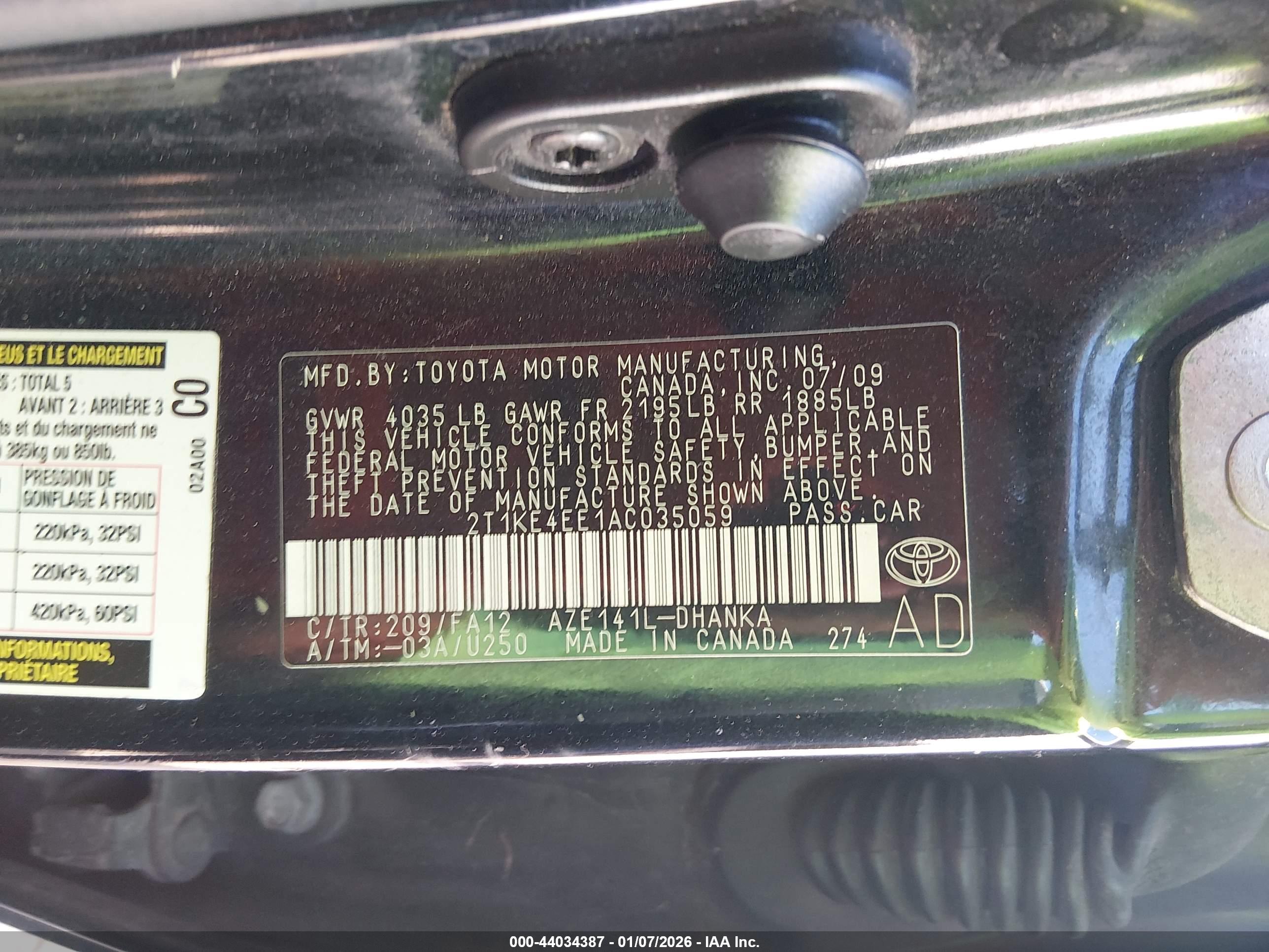 TOYOTA MATRIX image 9